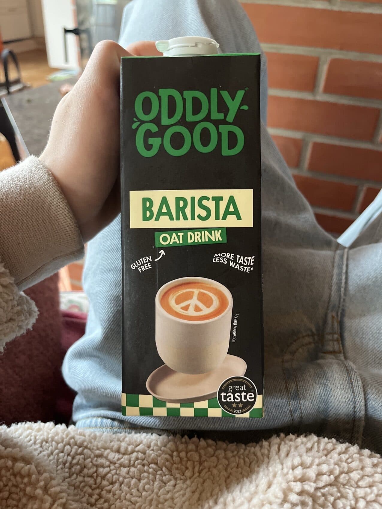 OddlyGood Barista Oat Drink packshot