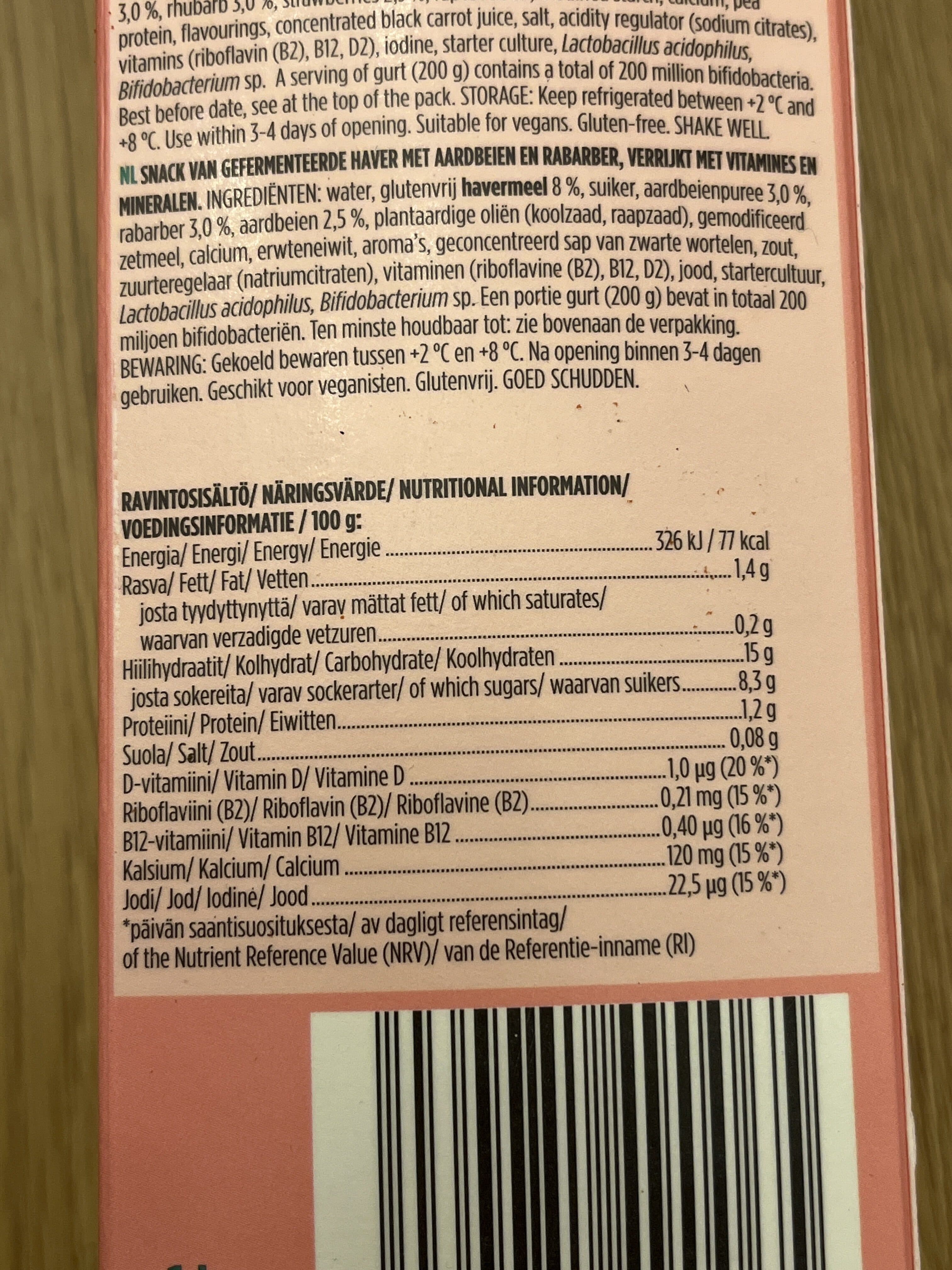 Oddlygood Sunny Strawberry Rhubarb Oat Gurt packshot