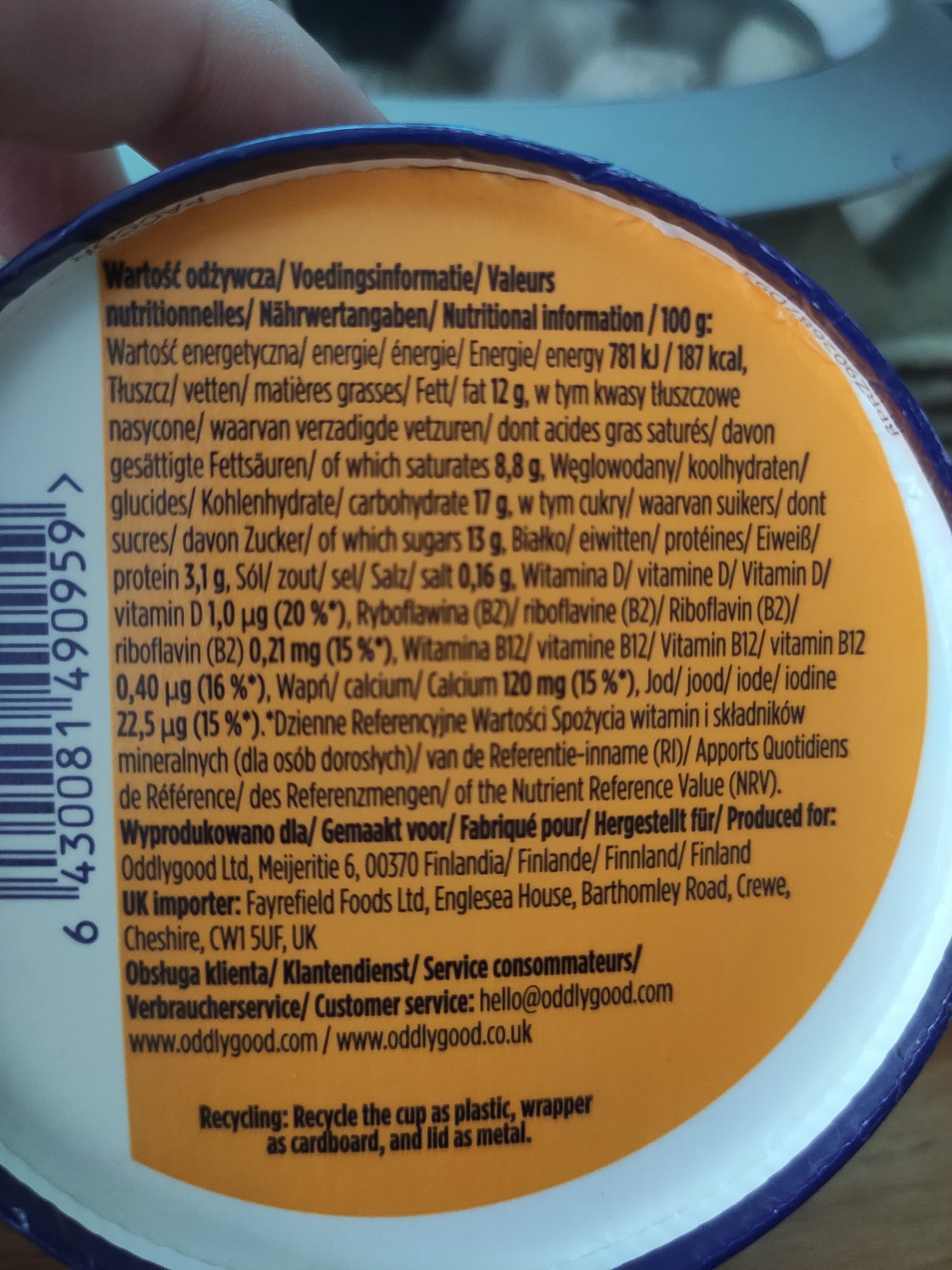 Oddly good Oddly Hood desert dreamy chocolate i Orange packshot
