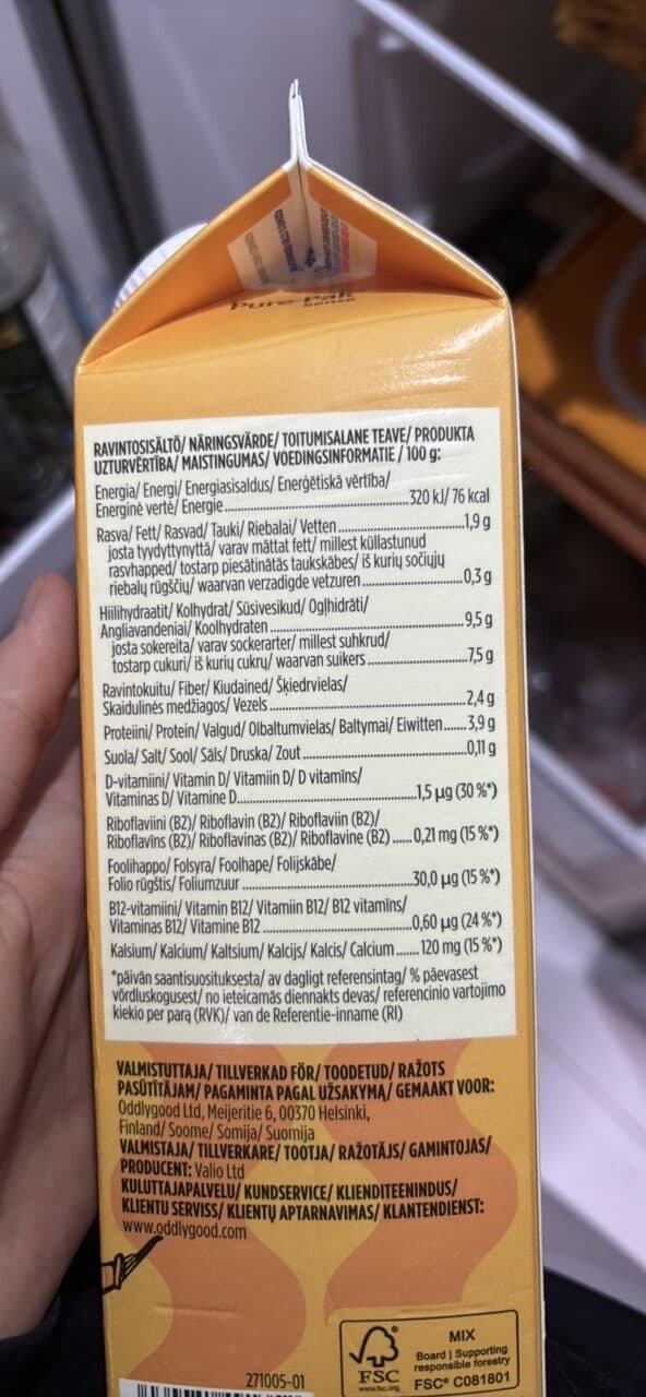 Oddlygood SOYGURT Peach & Raspberry packshot