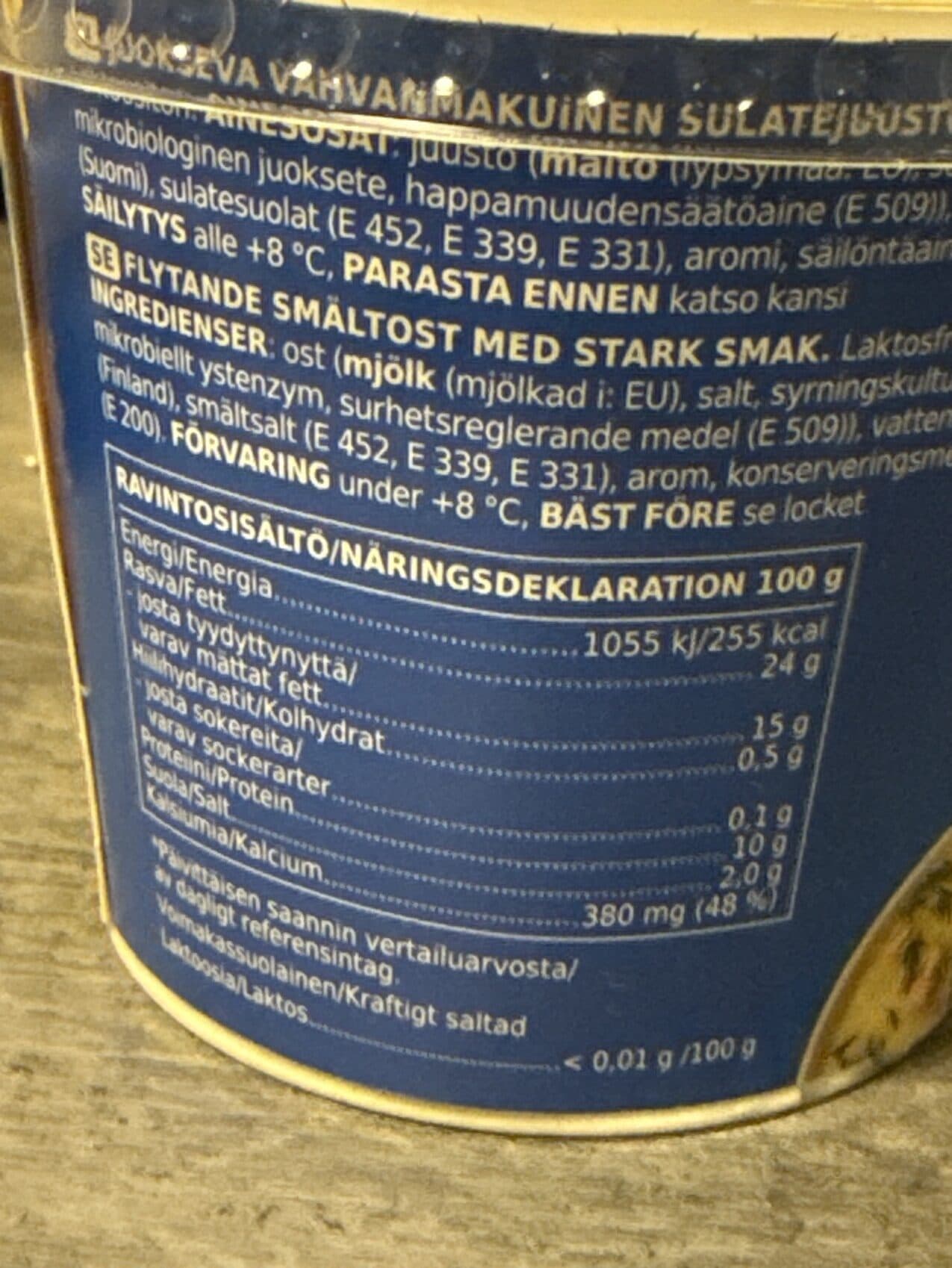 Coop Juokseva Sulatejuusto packshot