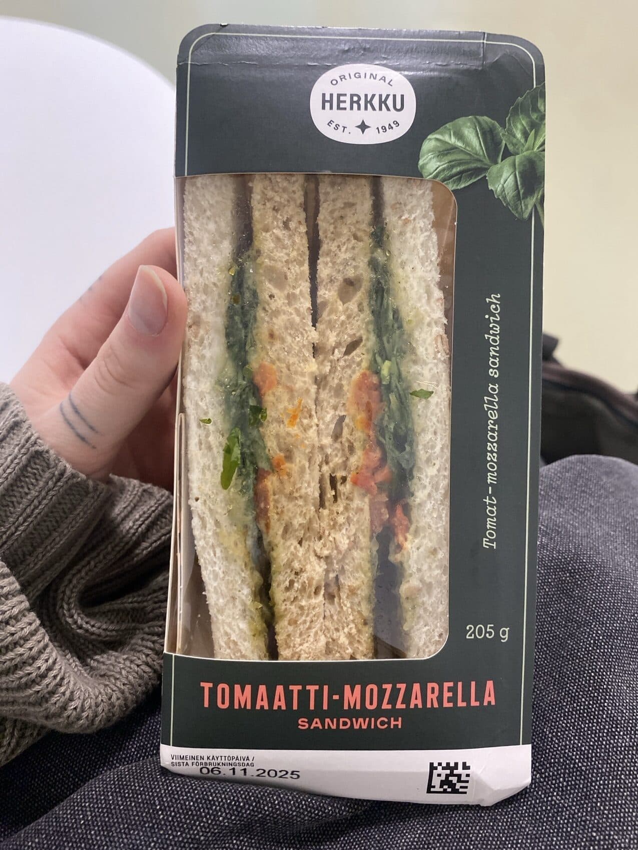 Herkku Tomaatti Mozzarella Leipä packshot