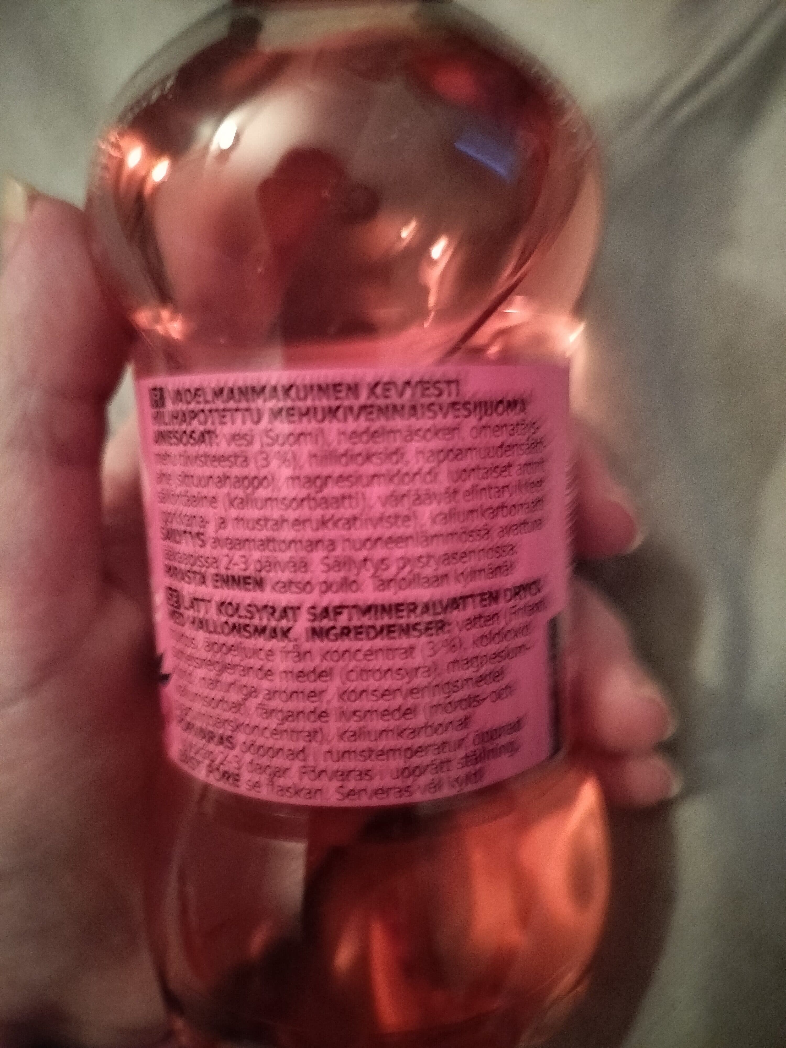 Coop Mehukivennäisvesi Vadelma packshot
