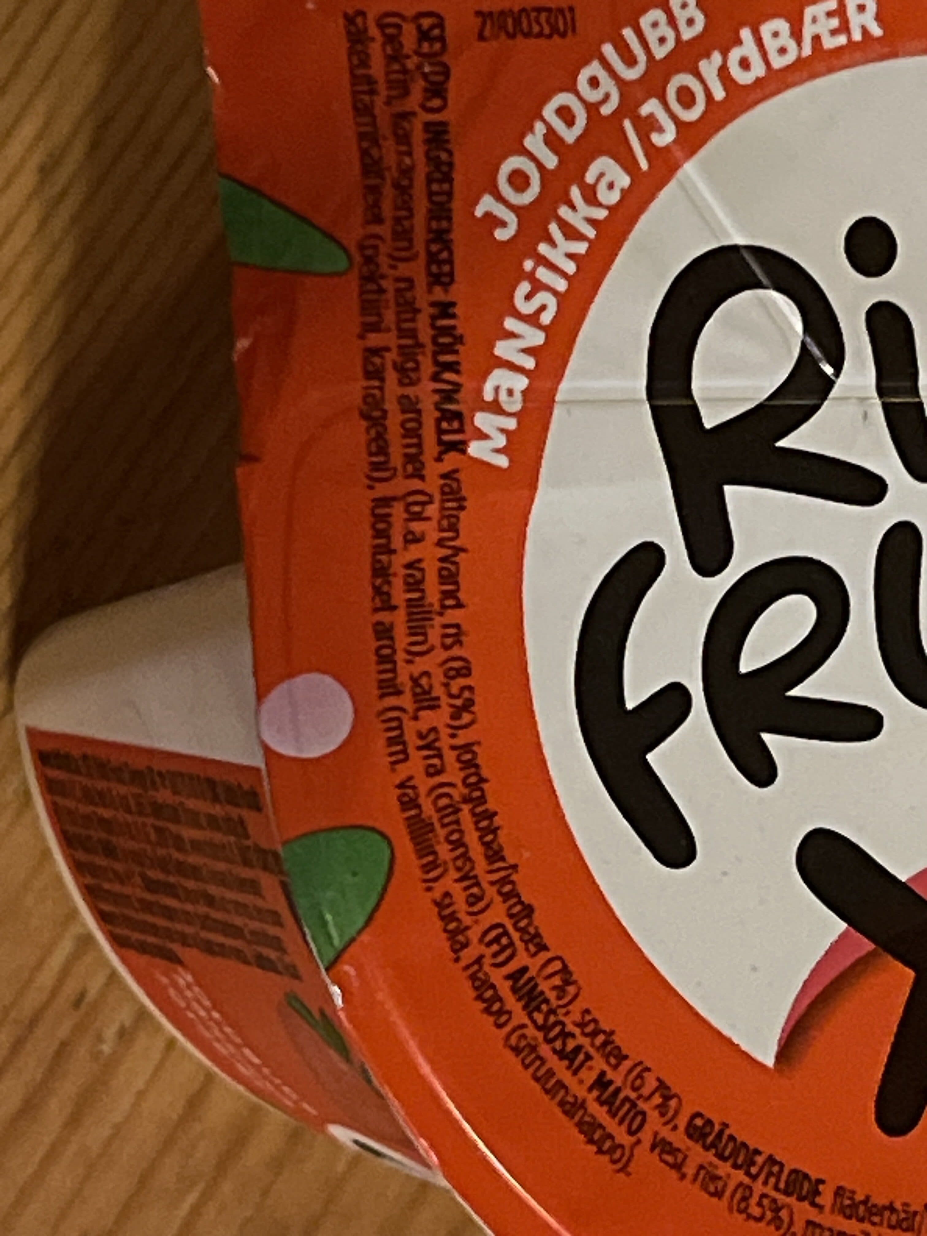 Orkla Risi Frutti XL mansikka packshot