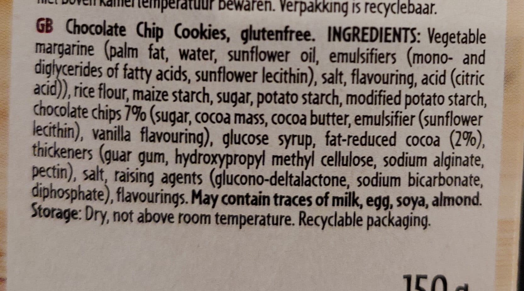 Semper Gluten free chocolate cookies packshot