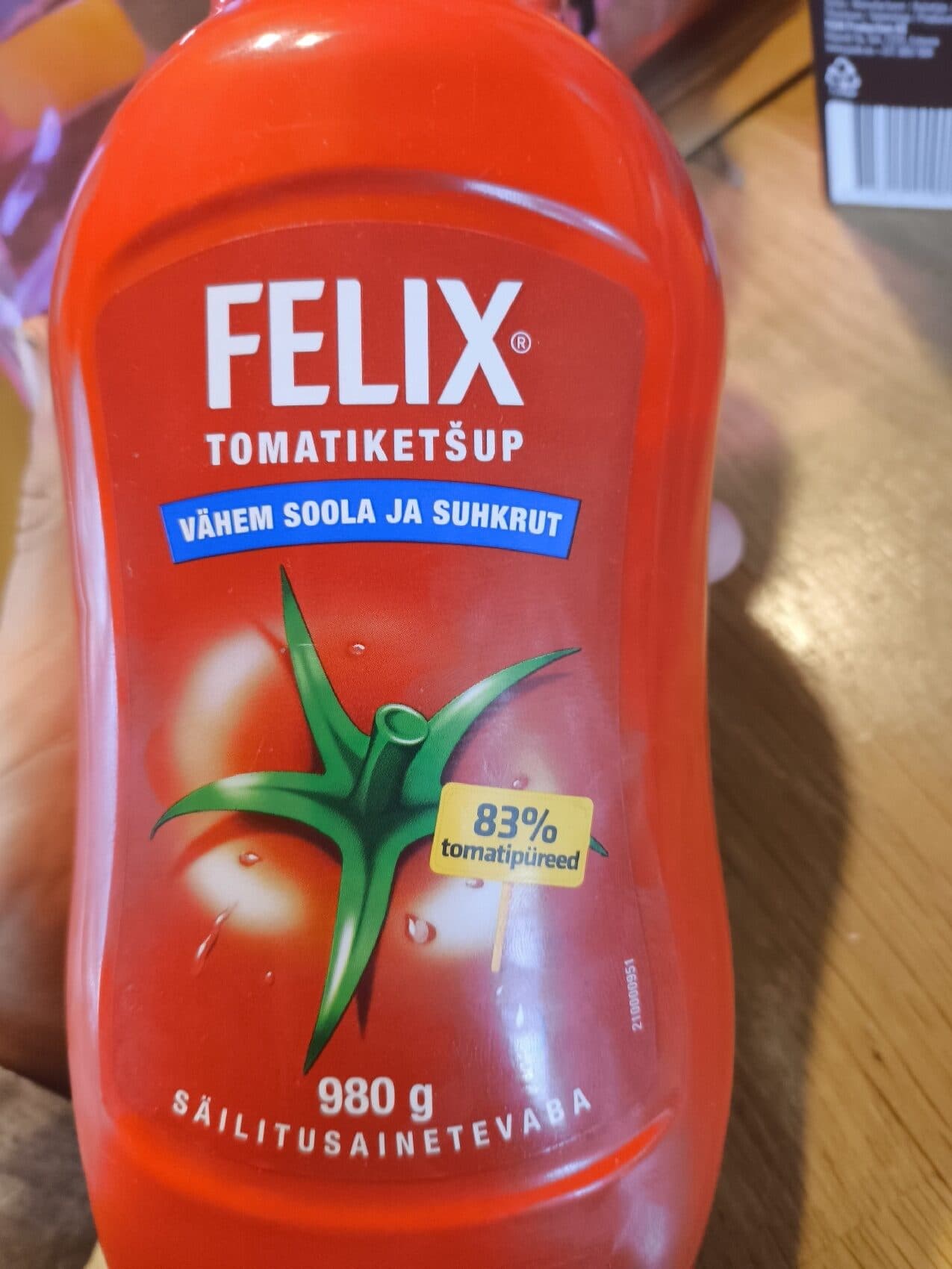 Felix Tomatiketsup packshot