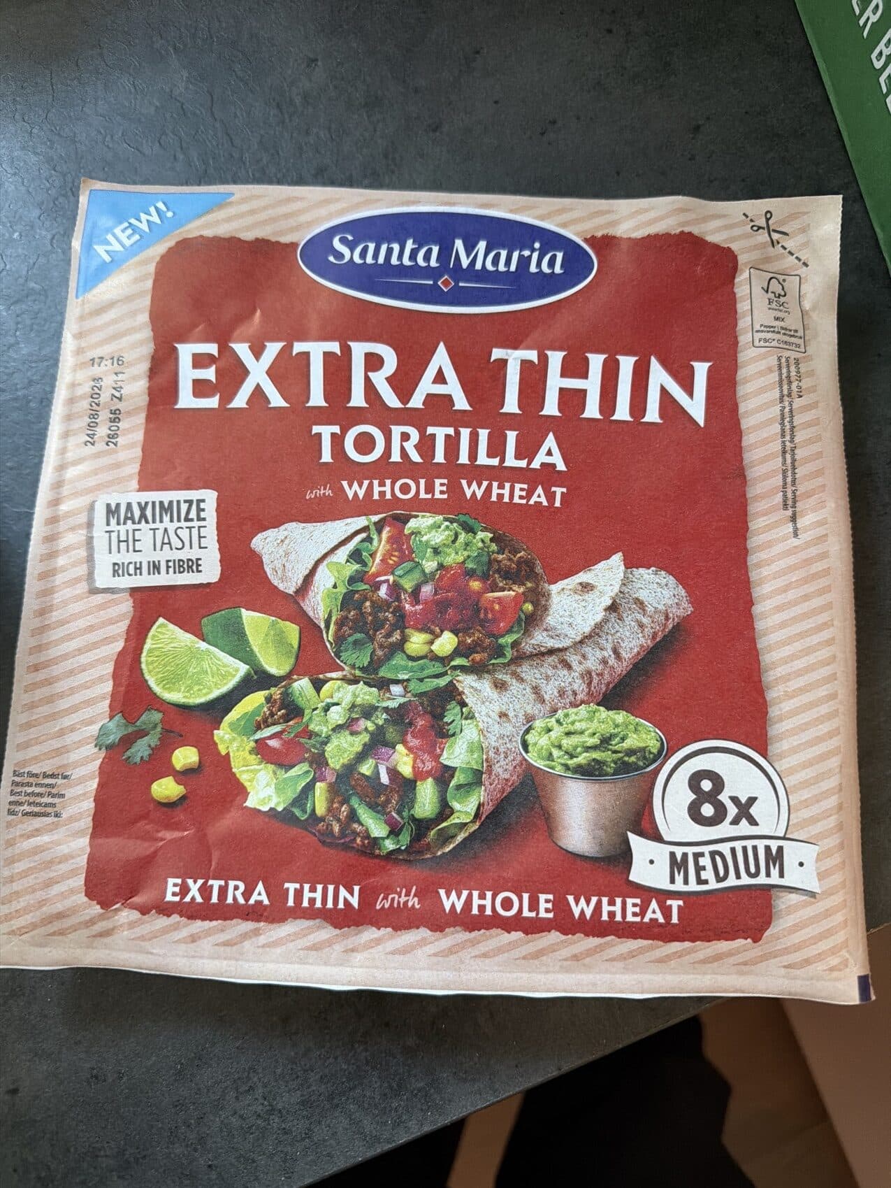 Santa Maria Extra Thin Tortilla With Whole Wheat packshot
