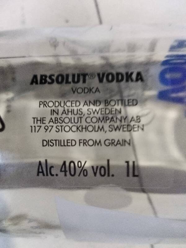 Absolut Absolut Vodka packshot