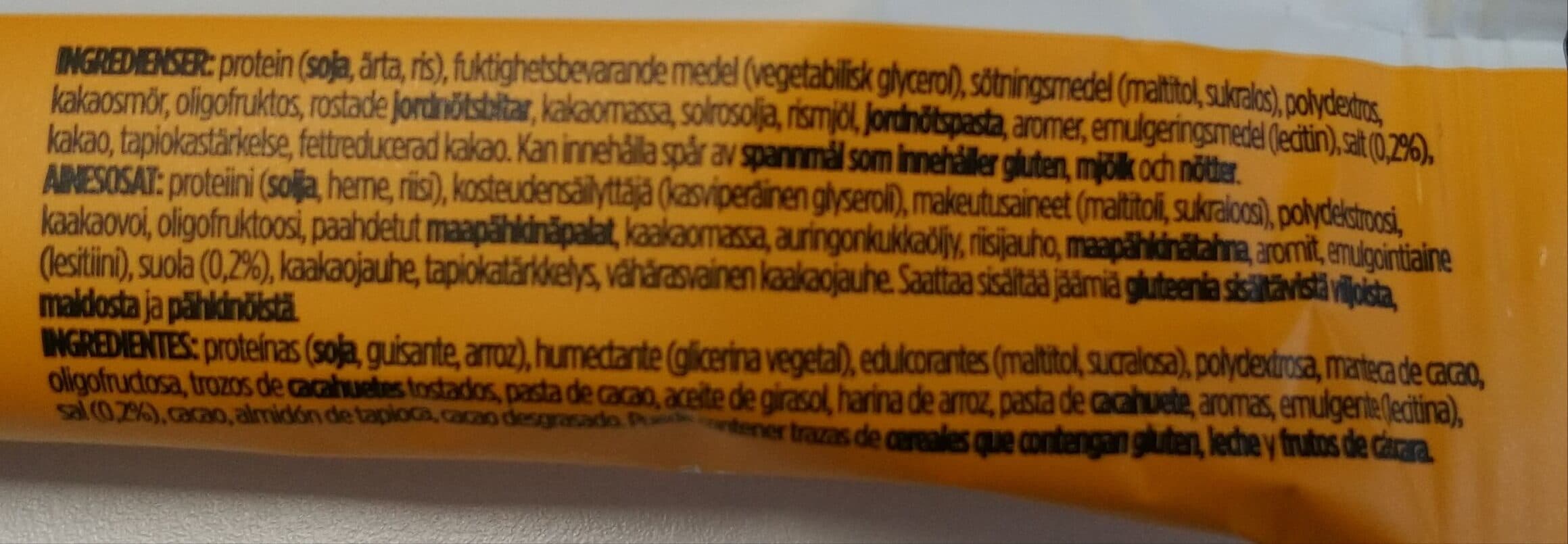 Barebells Vegan Bar Salty Peanut packshot