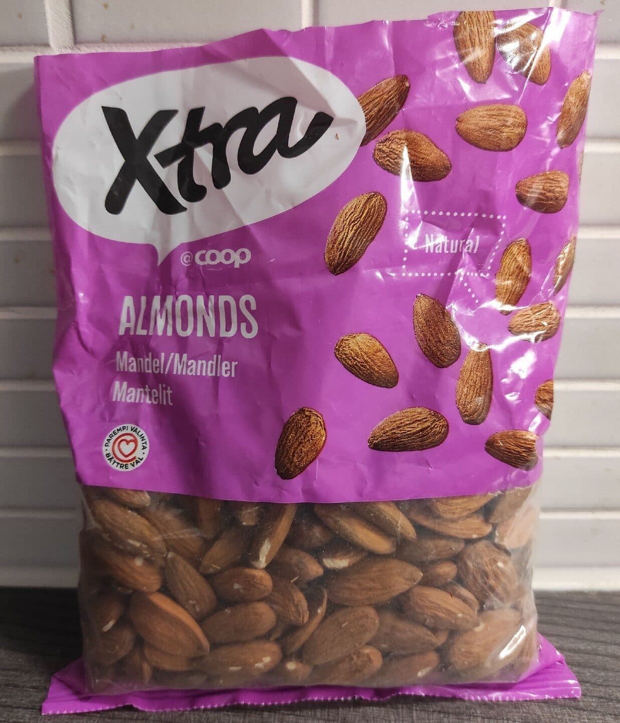 Coop Almonds packshot