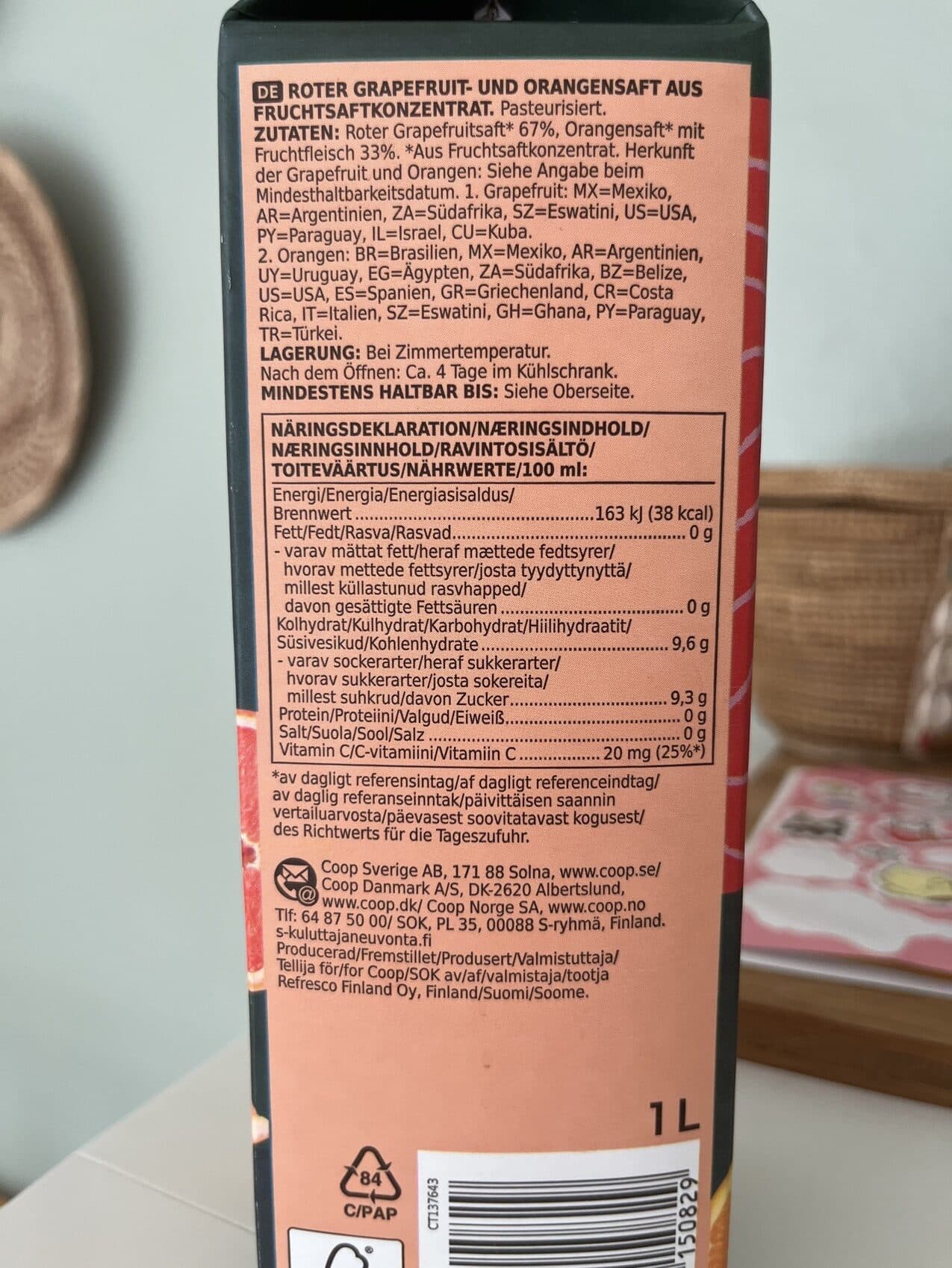 Coop Red Grapefruit & Orange Juice with Pulp packshot