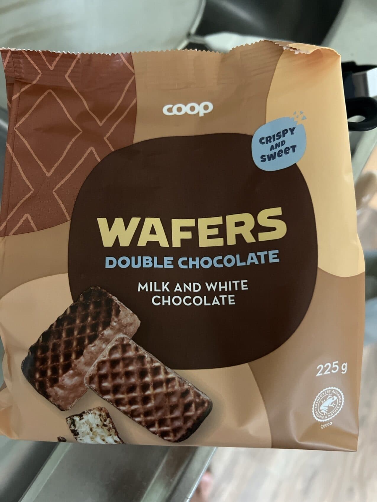Coop Wafers Double Chocolate packshot