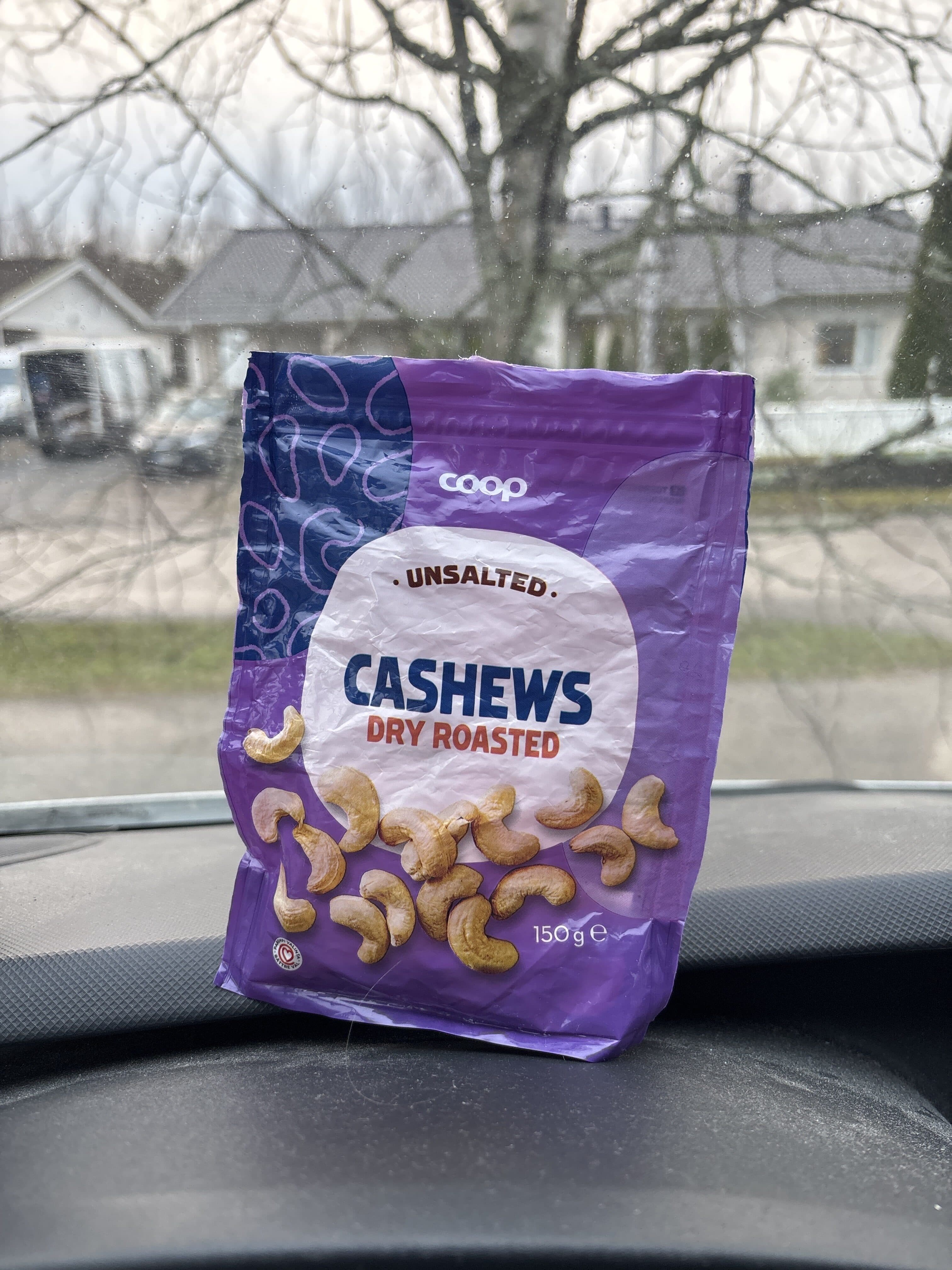 Coop Cashews Dry Roasted packshot