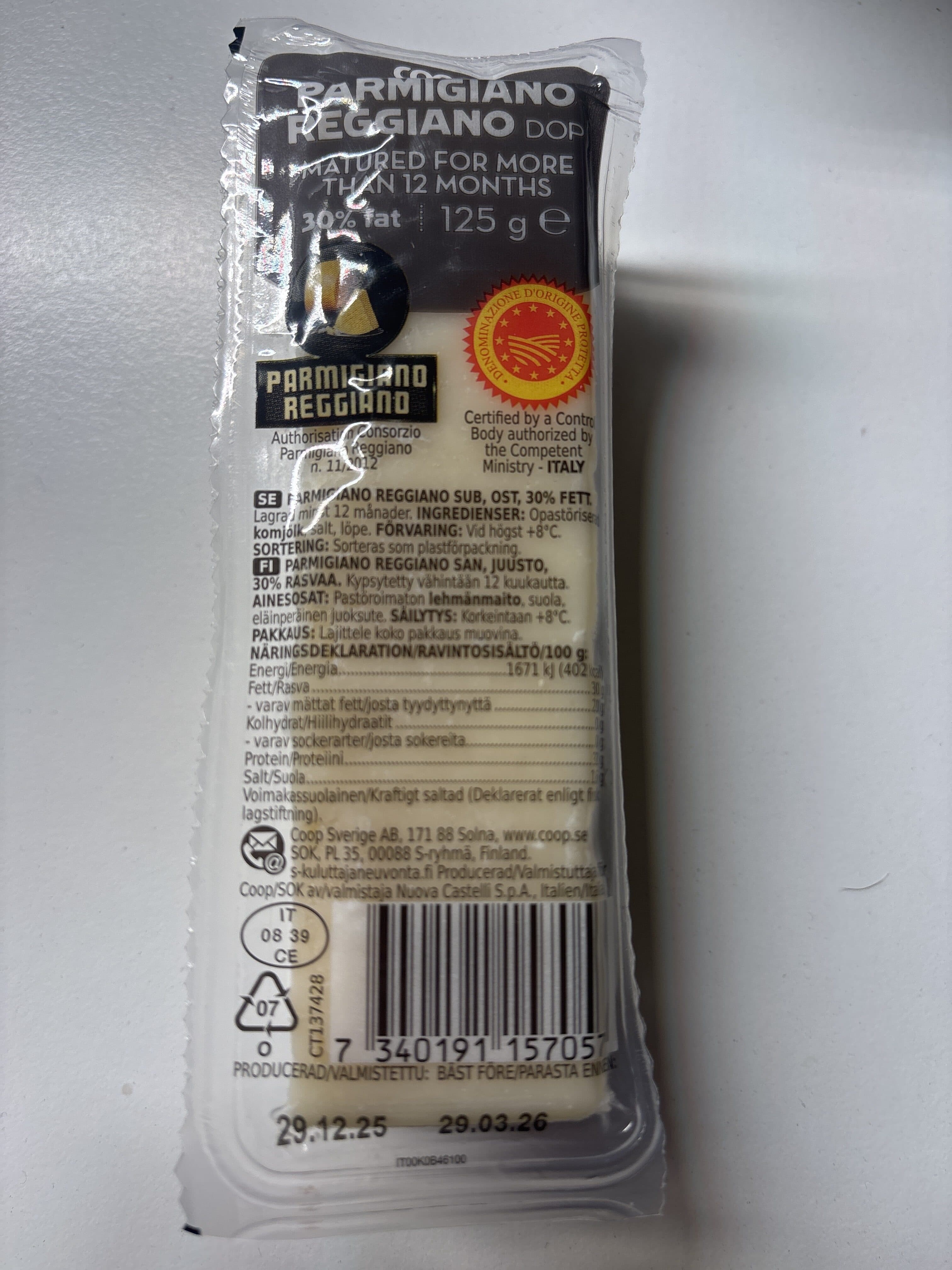 Open Food Facts Parmigiano Reggiano dop packshot