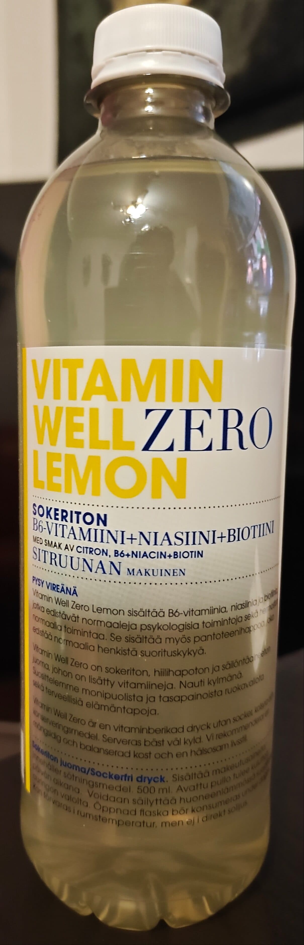 Vitamin Well Zero Lemon vitamin water packshot