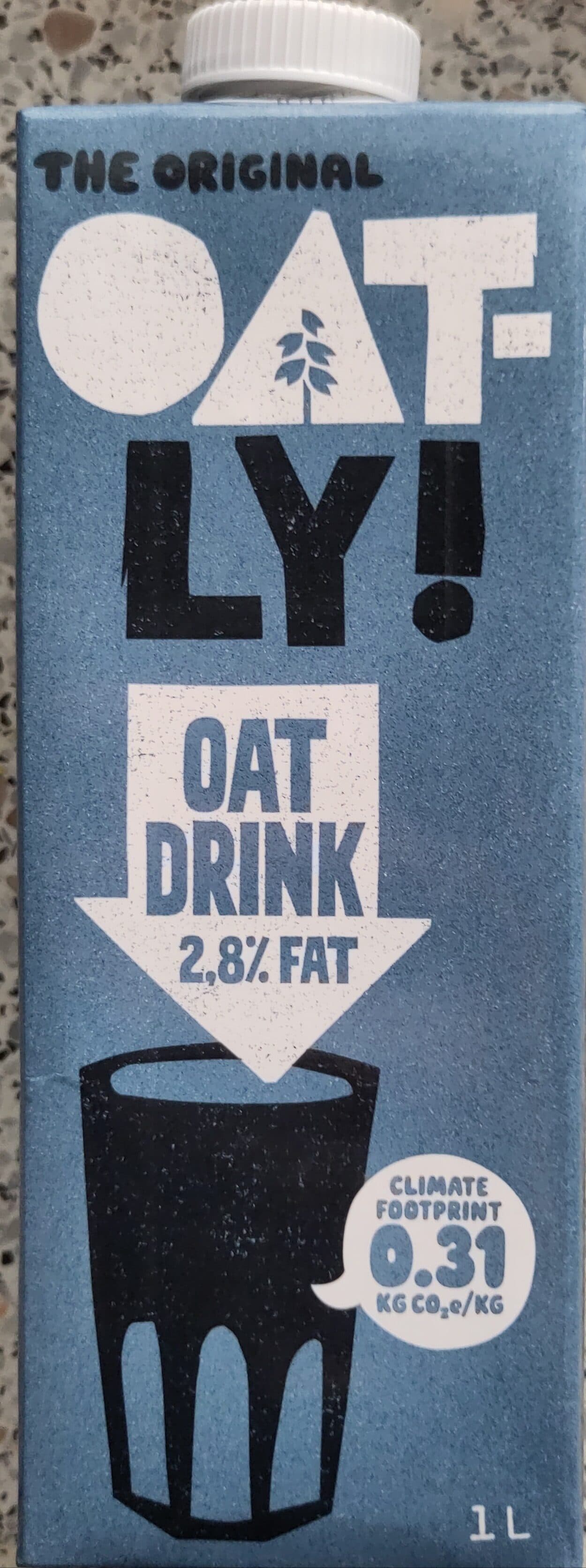 Oatly Oat Drink 2.8% packshot