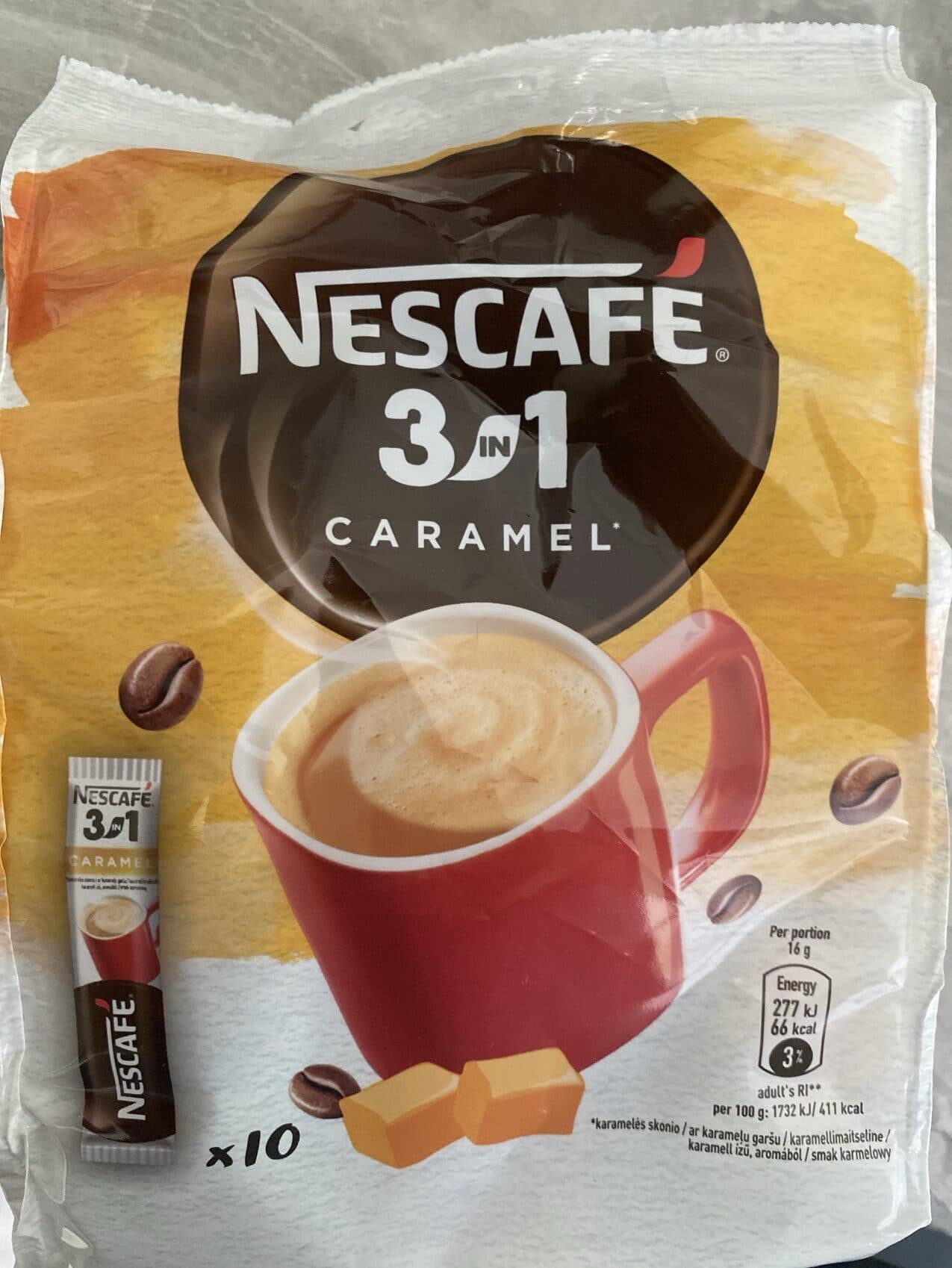 Nescafé Coffee 3in1 caramel packshot