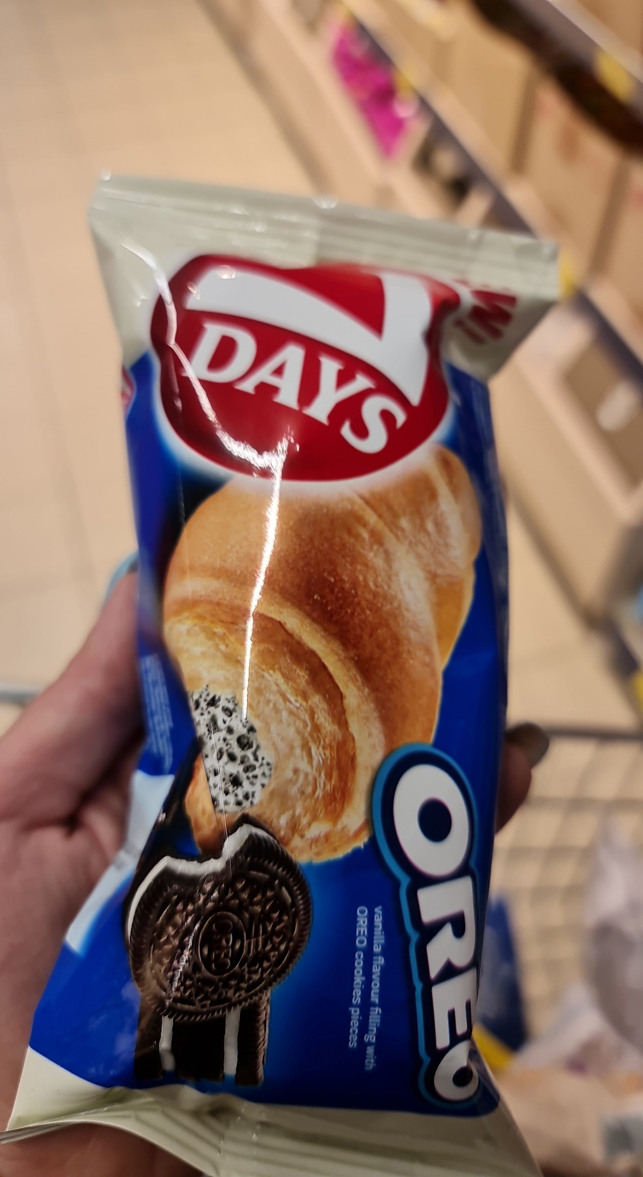 7 Days 7 day oreo packshot