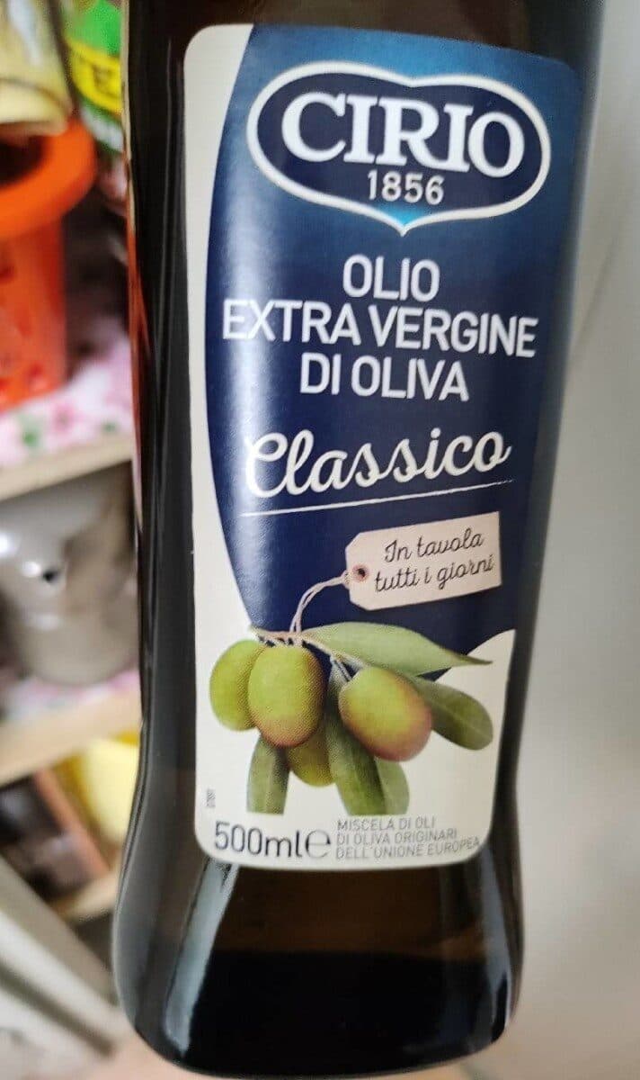 Cirio olio extravergine d'oliva packshot