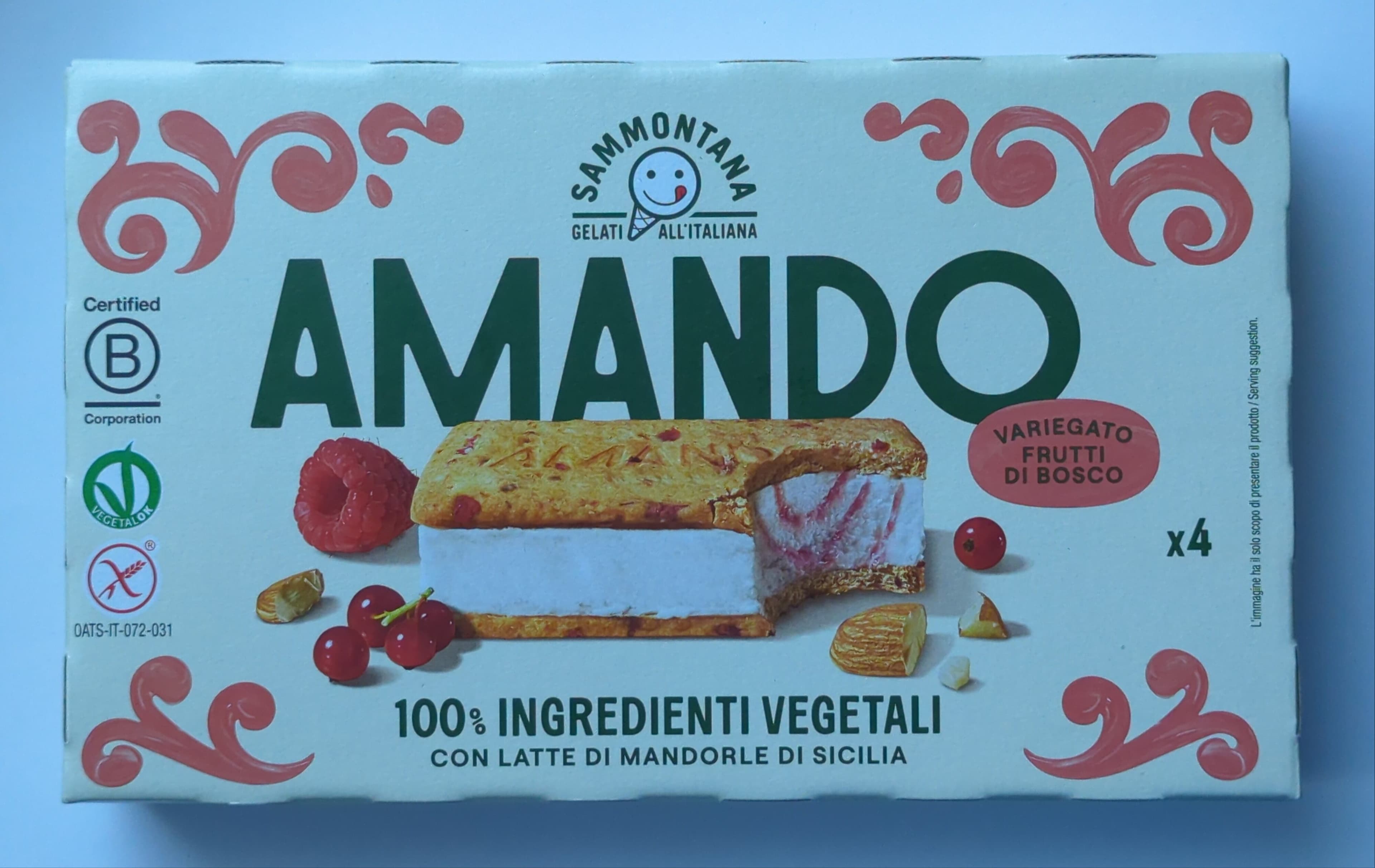 Amando Amando biscotto gelato con frutti di bosco packshot