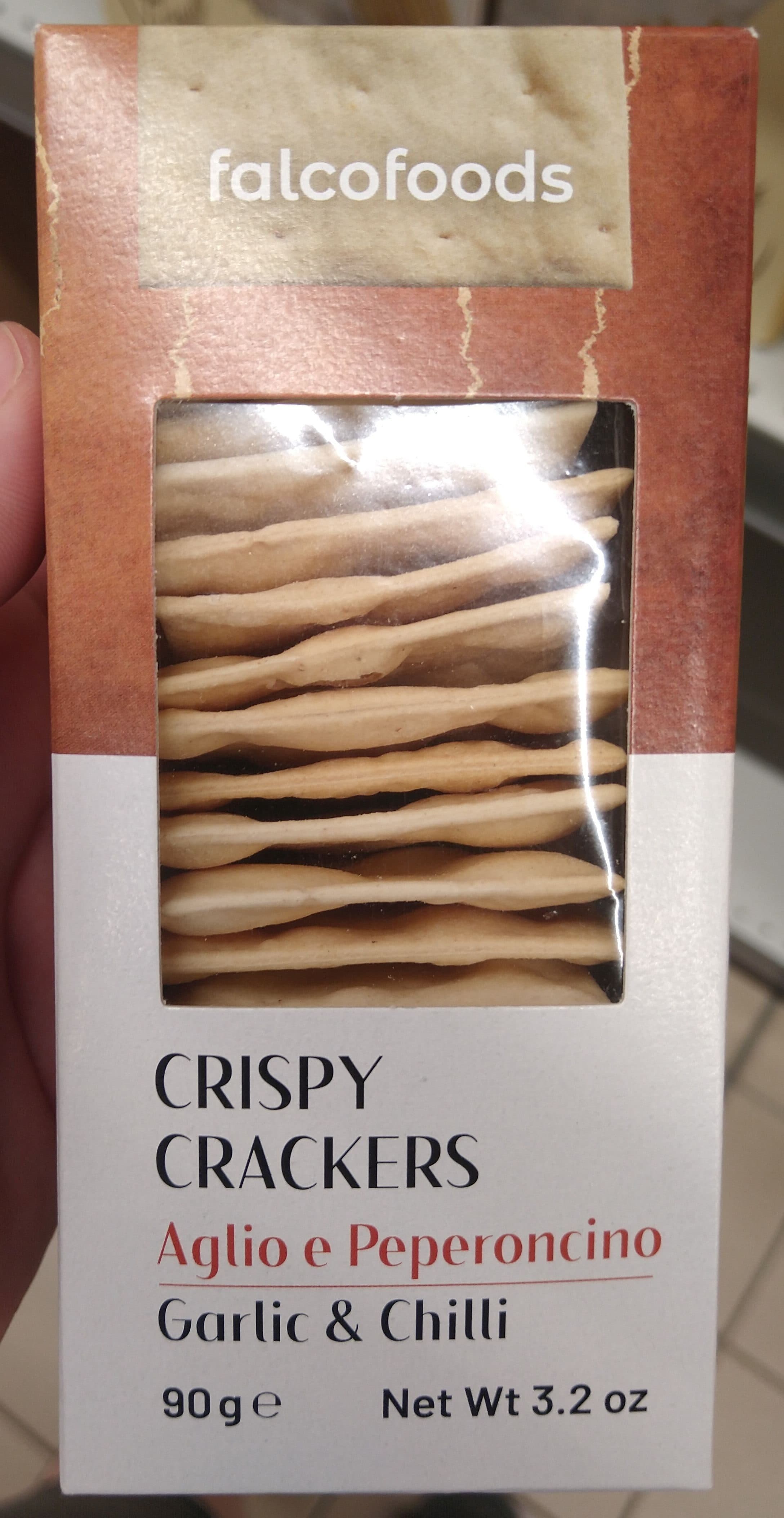 FalcoFoods Crispy crackers aglio e peperoncino packshot