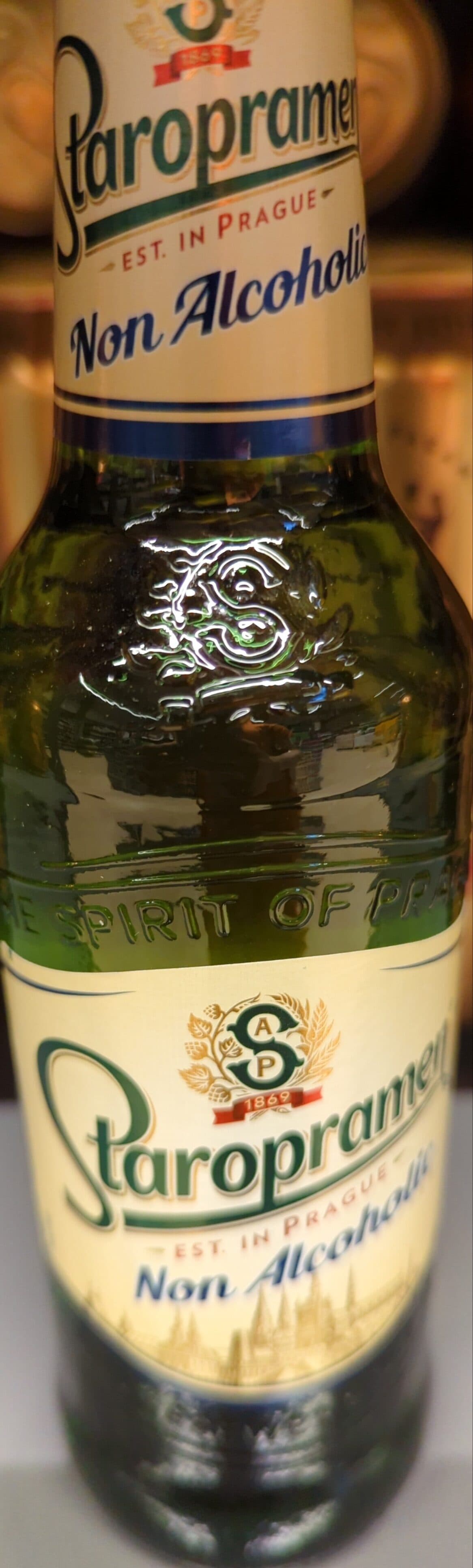 staropramen nealkoholinis packshot