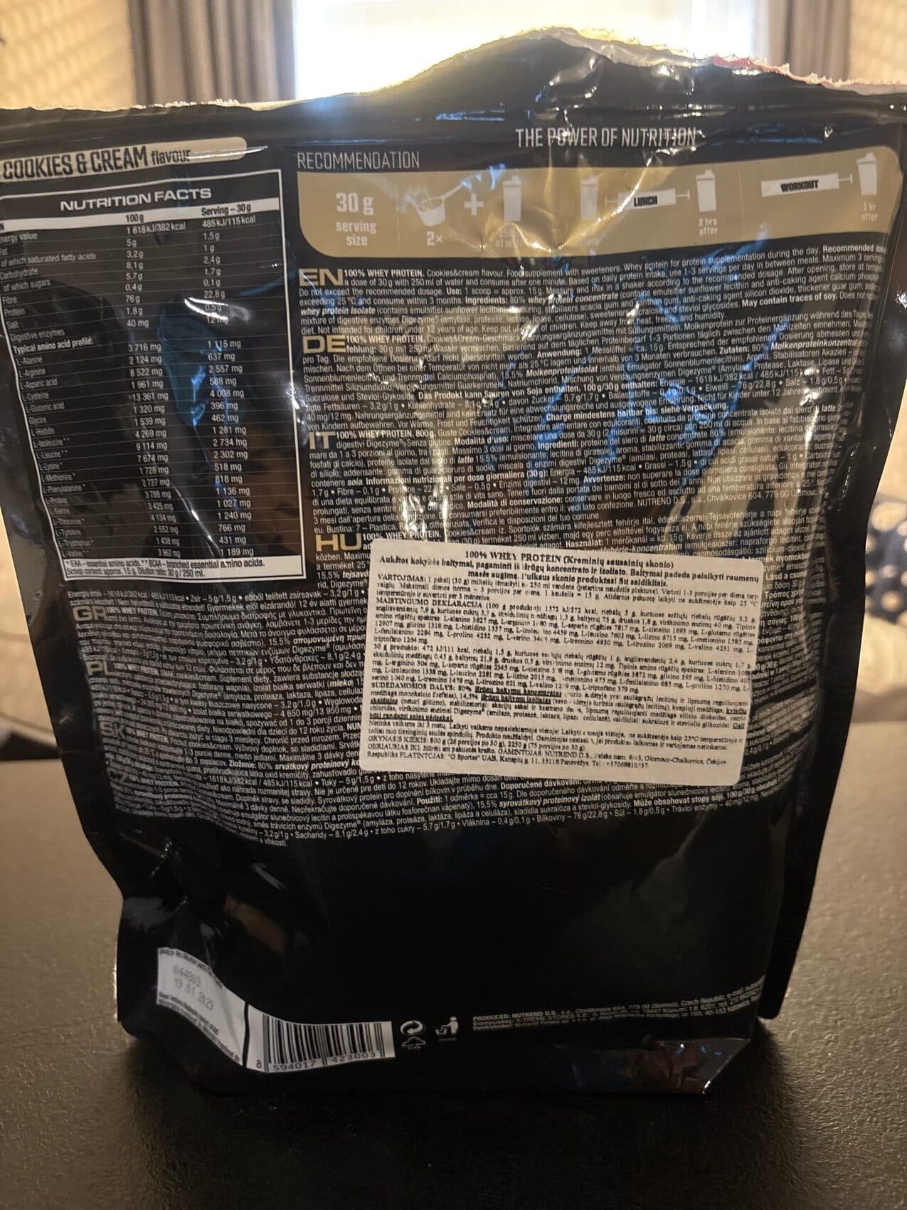 Nutrend Cookies And Cream Whey Protein packshot