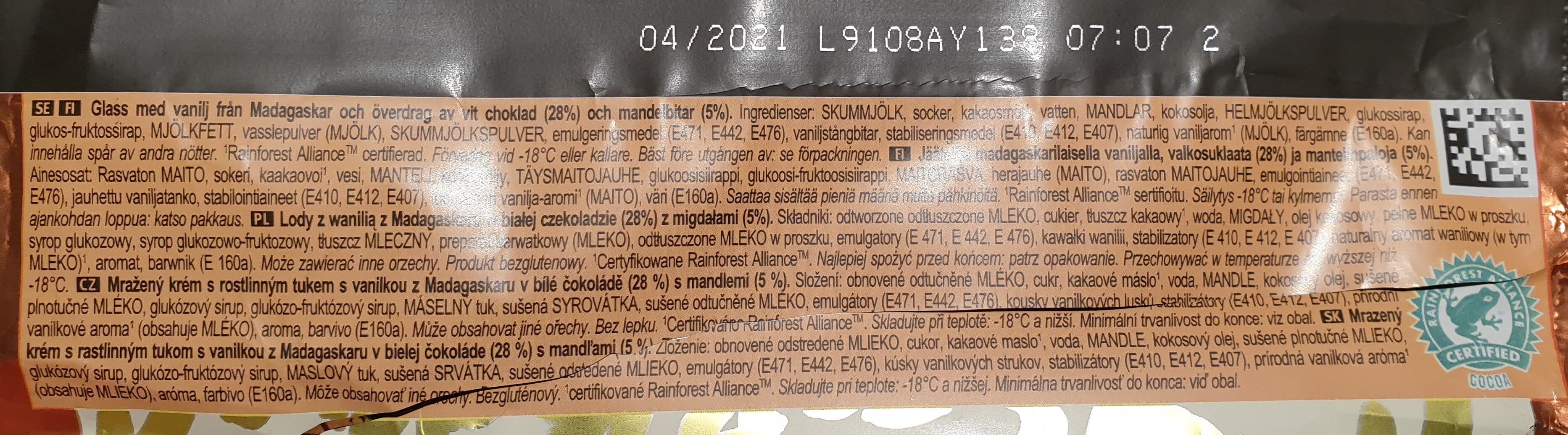 Magnum White Chocolate Almond packshot