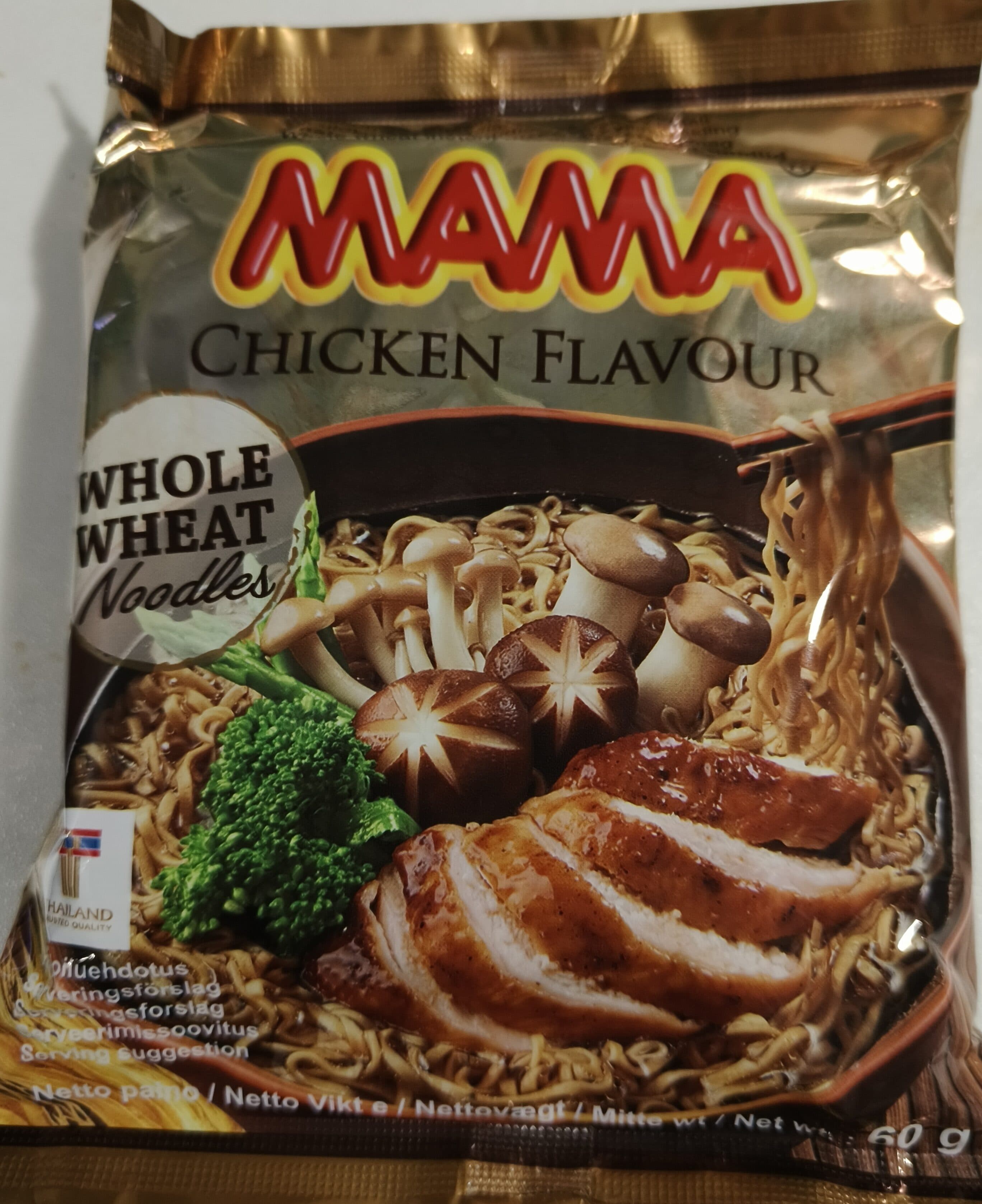 Mama Chicken Noodle Whole Wheat packshot