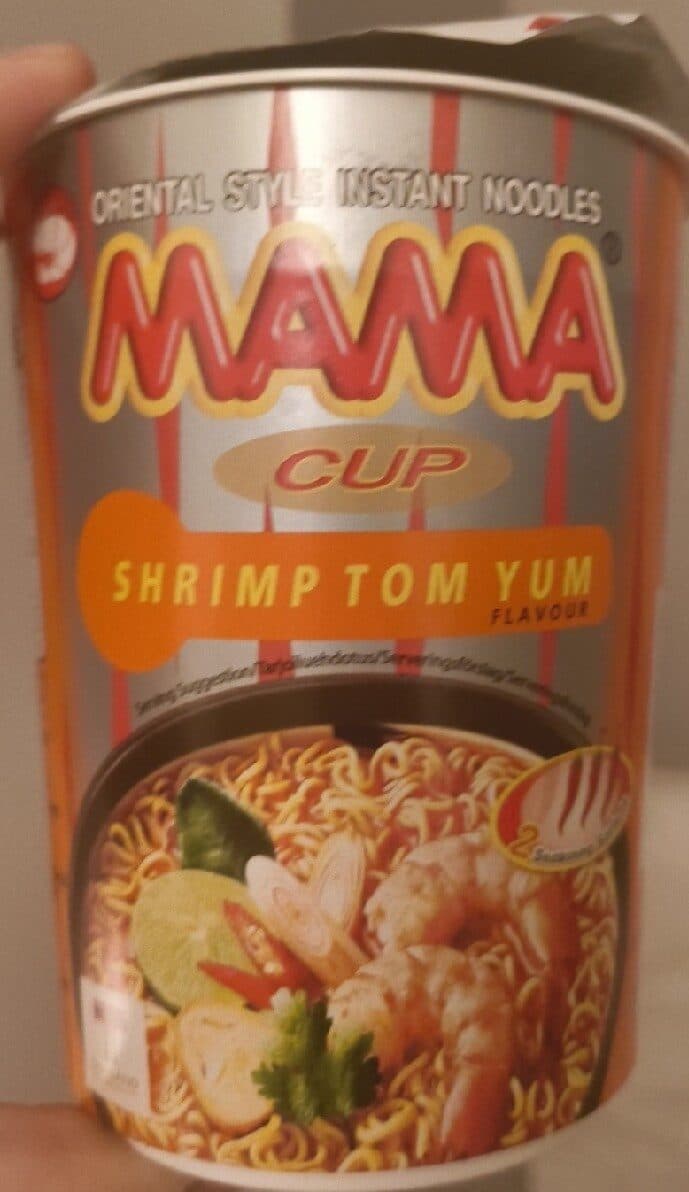 MAMA Oriental style instant noodles packshot