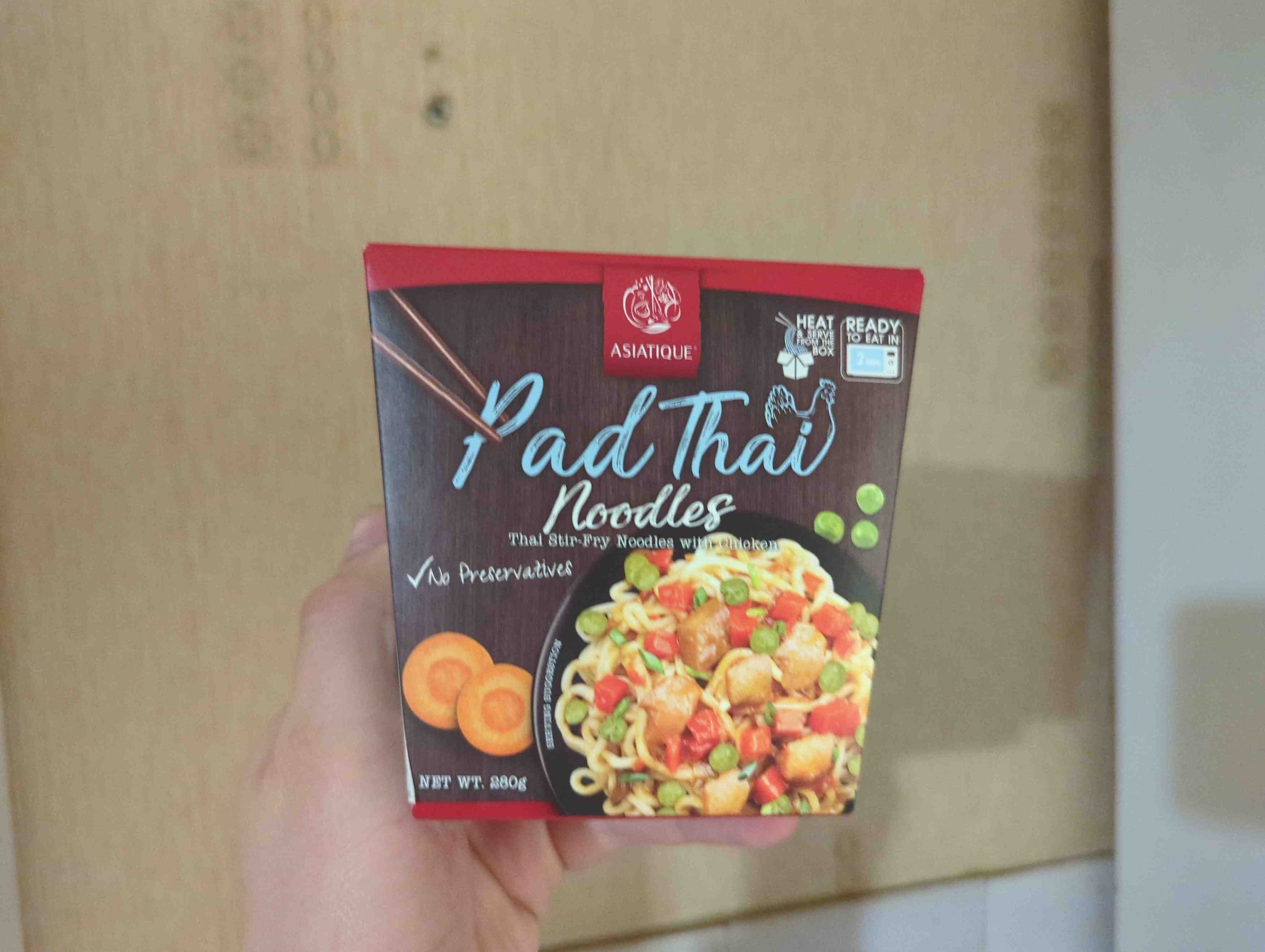 Asiatique Pad Thai noodles packshot