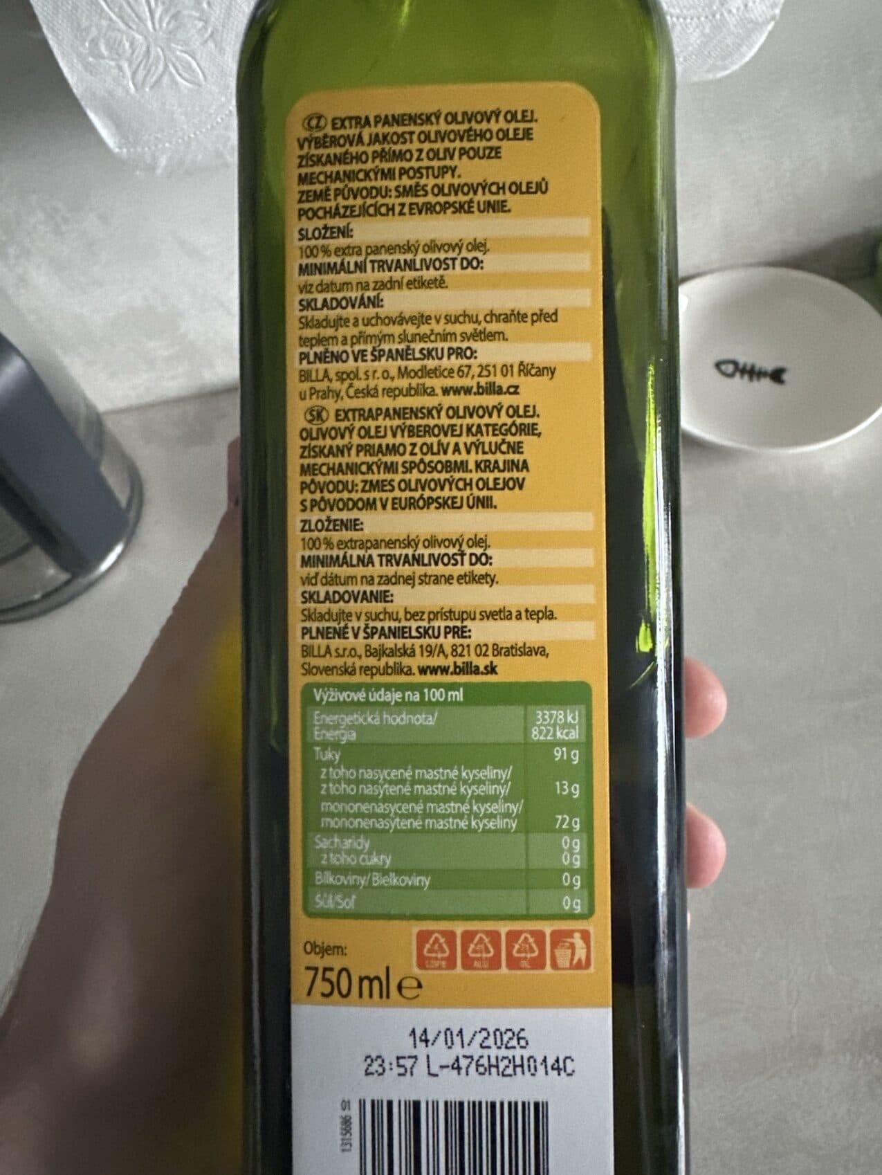 Billa Extra Virgin Olive Oil packshot