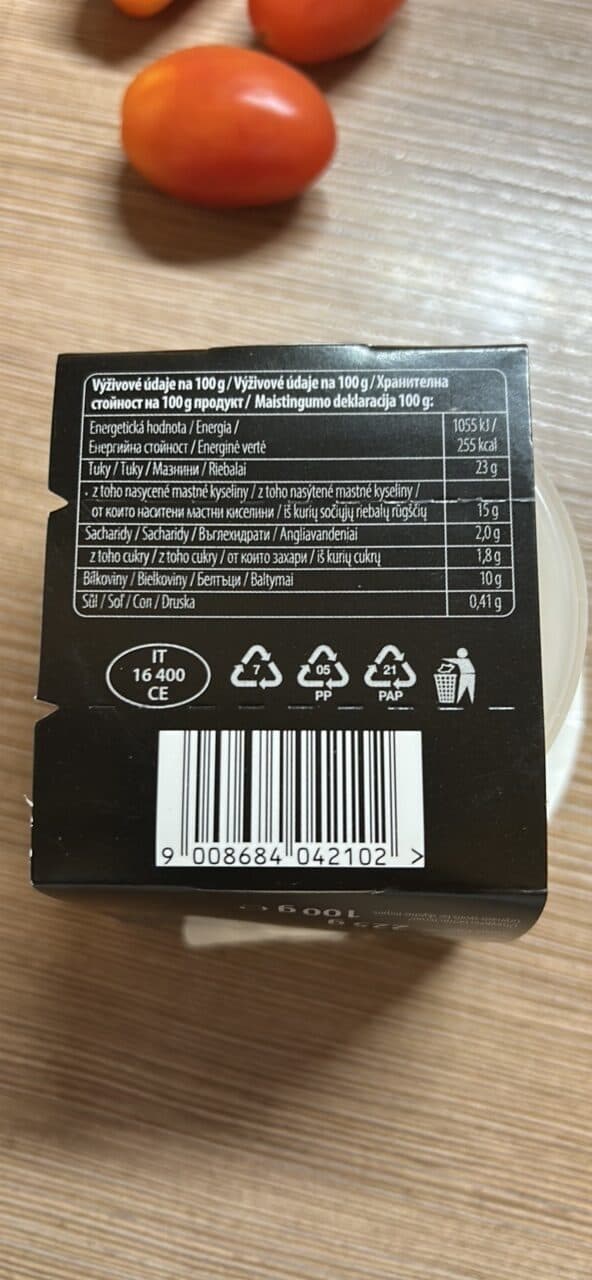 BILLA Premium Burrata packshot
