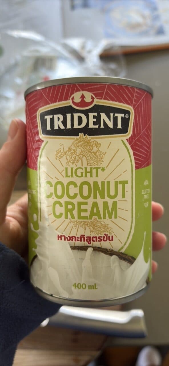 Trident Light Coconut Cream packshot