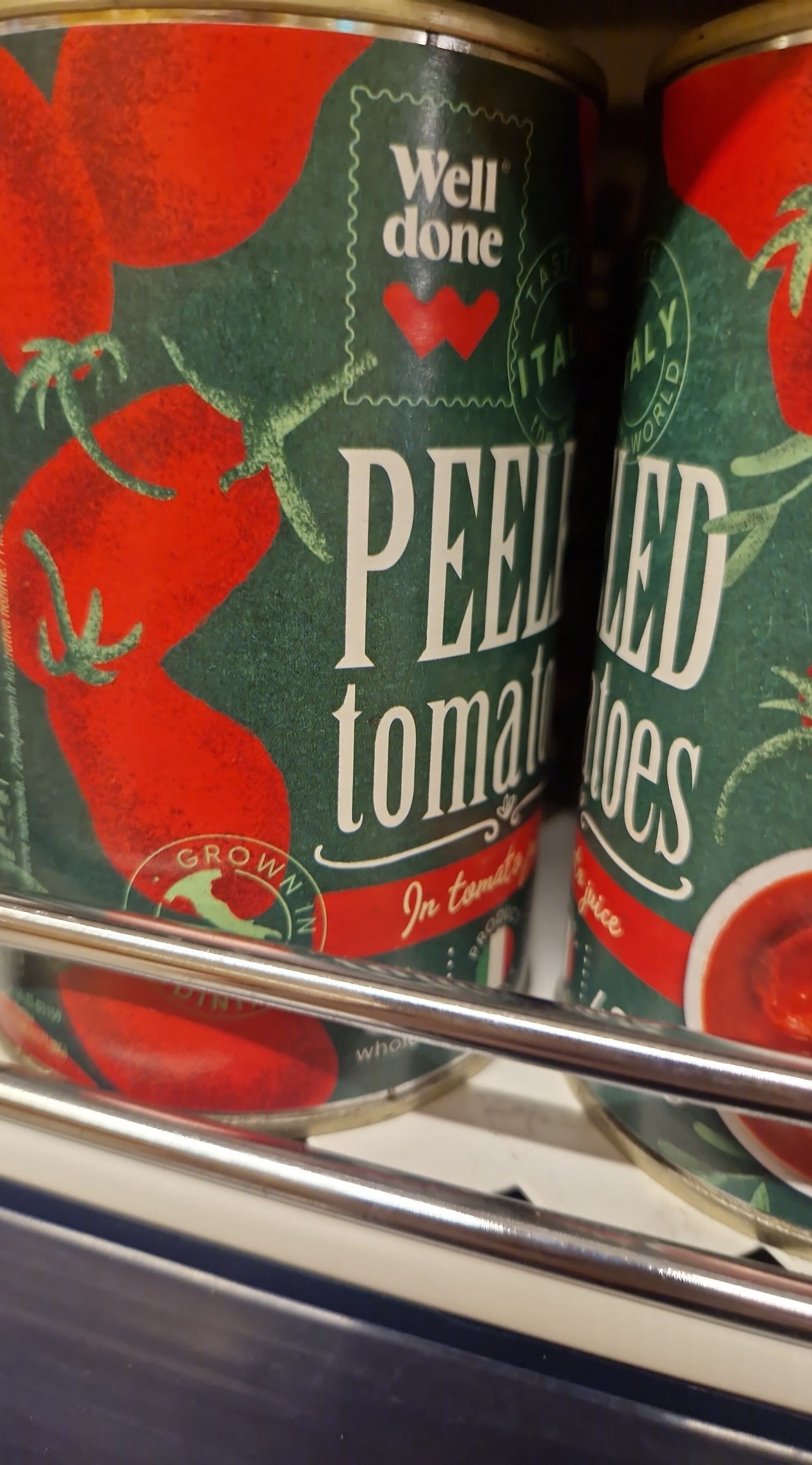well done peeled tomatos packshot