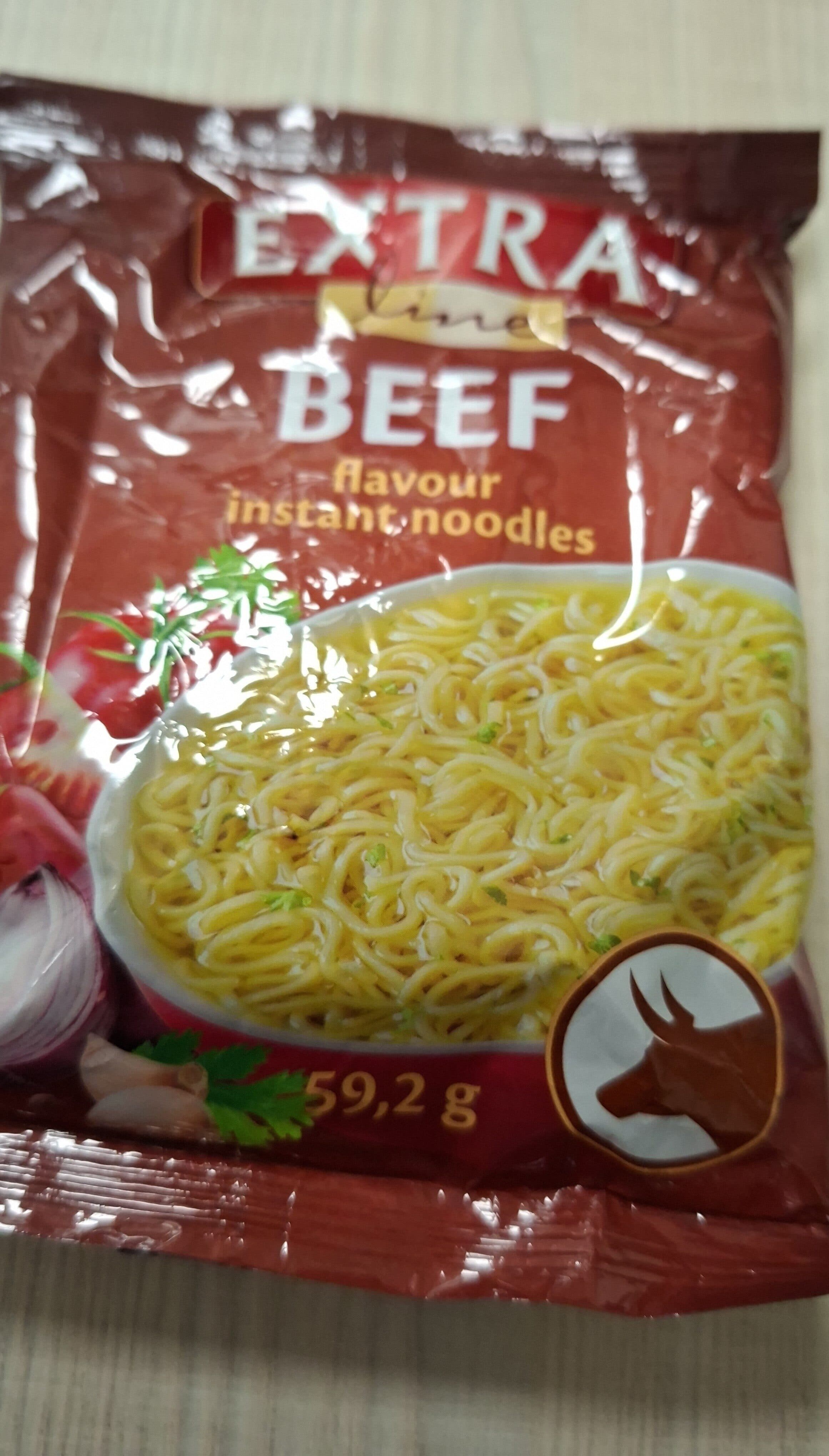 extra beef makaronai packshot