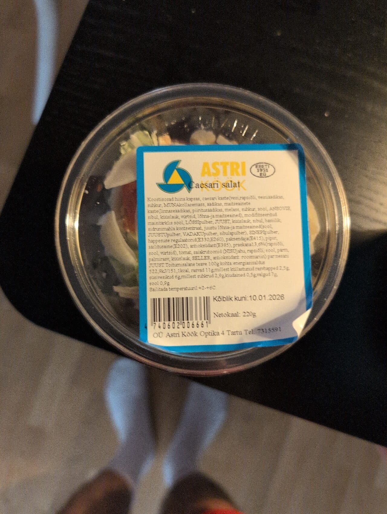 Astri Caesari Salat packshot