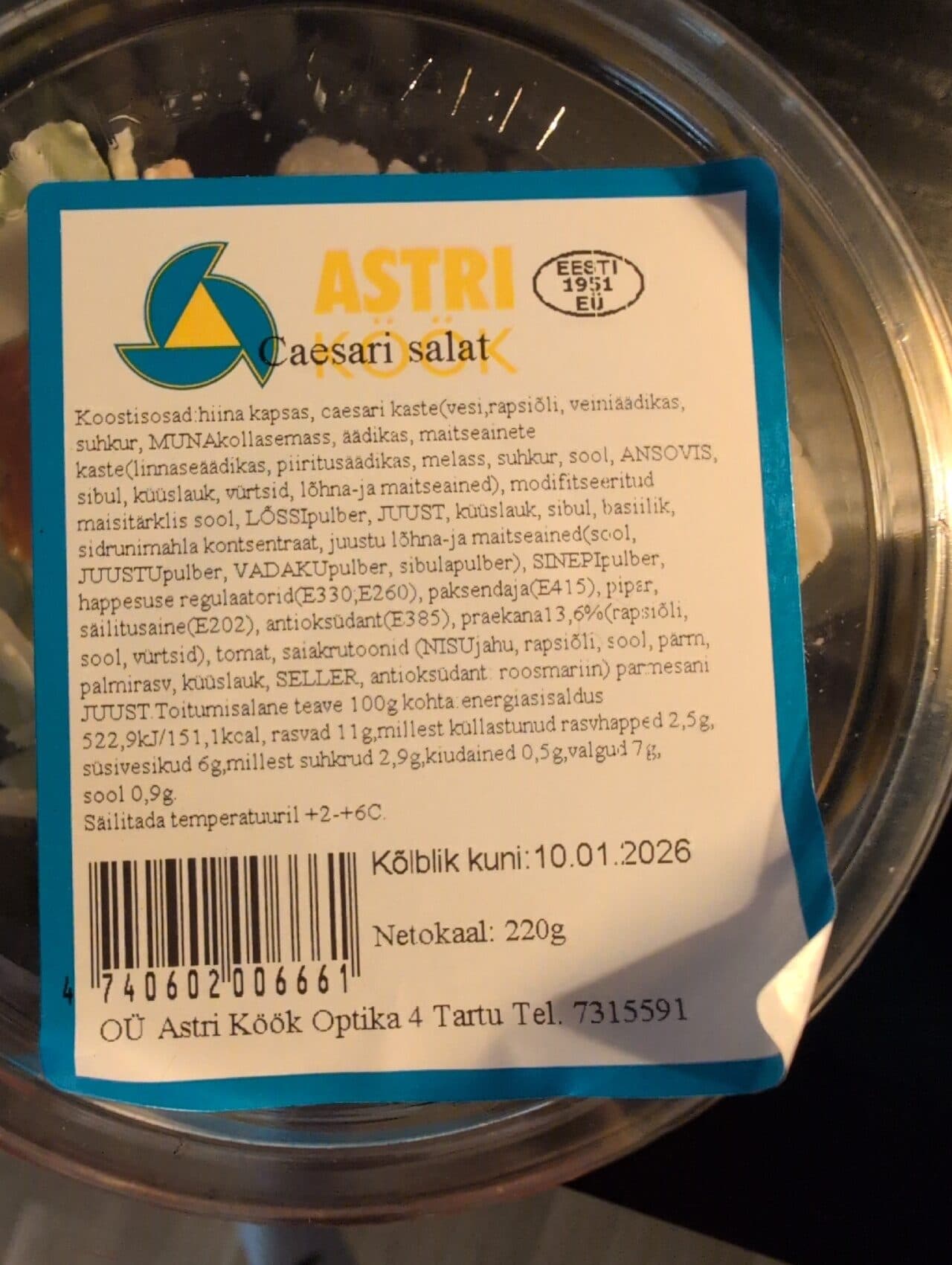 Astri Caesari Salat packshot