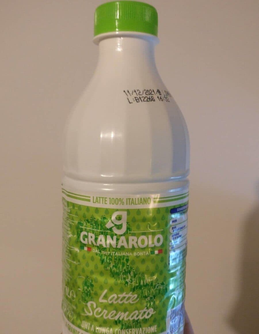 Latte Scremato packshot