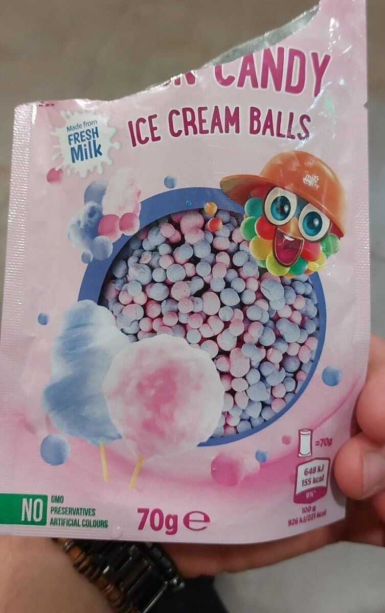 Cotton candy packshot