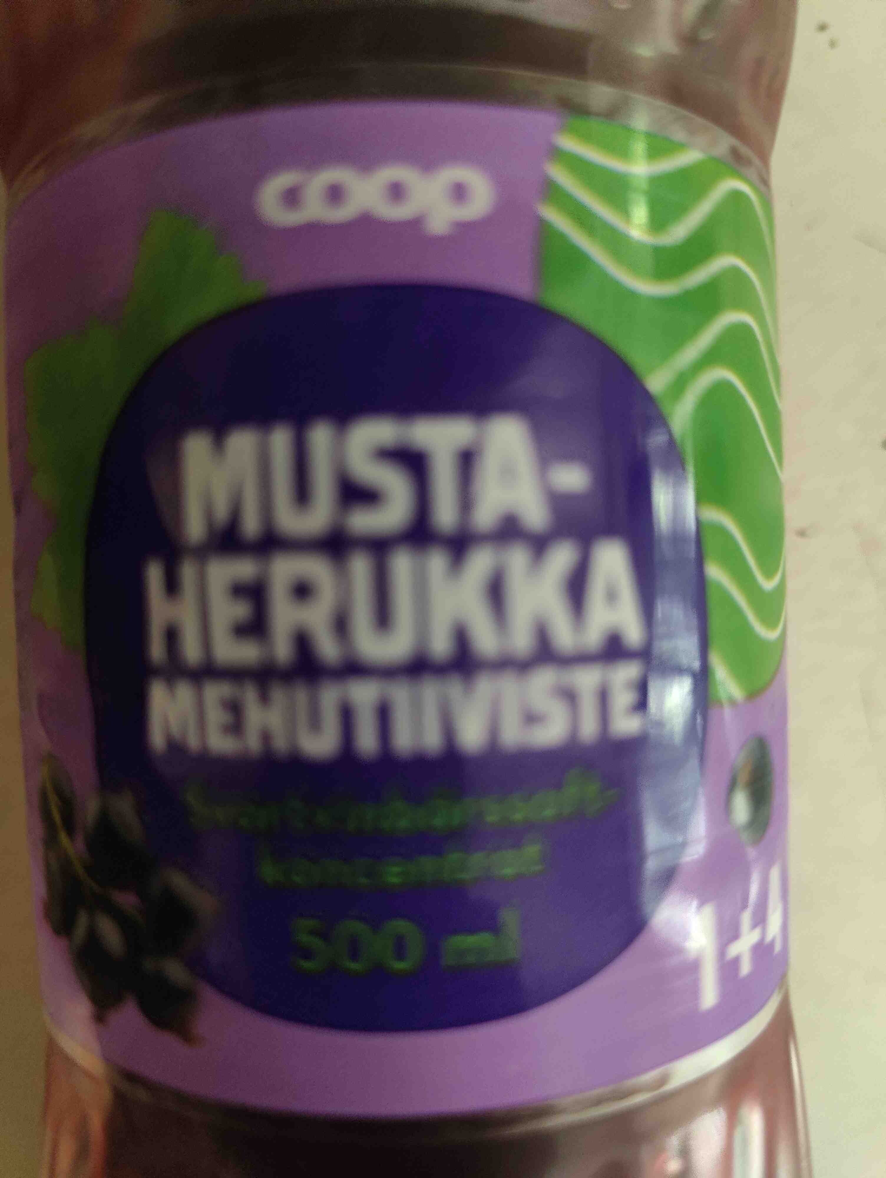 Coop Mustaherukkamehutiiviste packshot