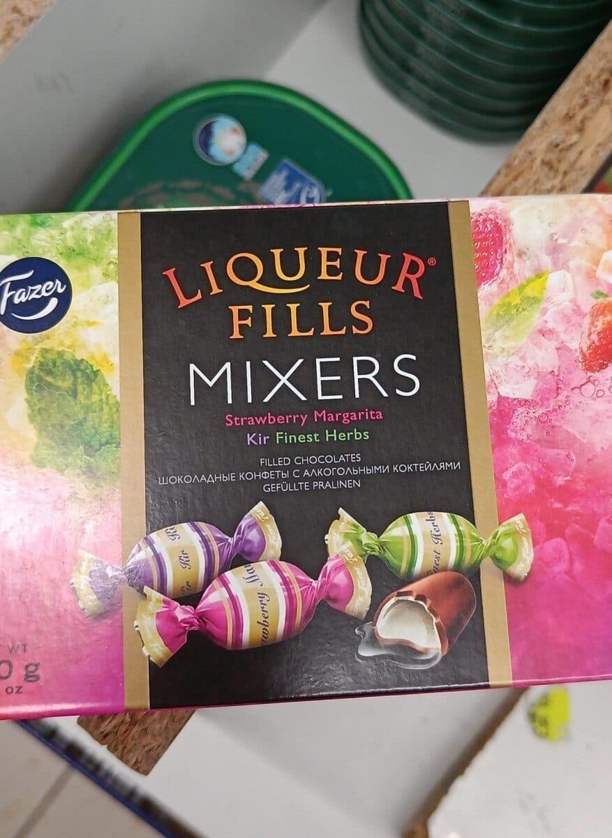 Fazer Liqueur fills packshot