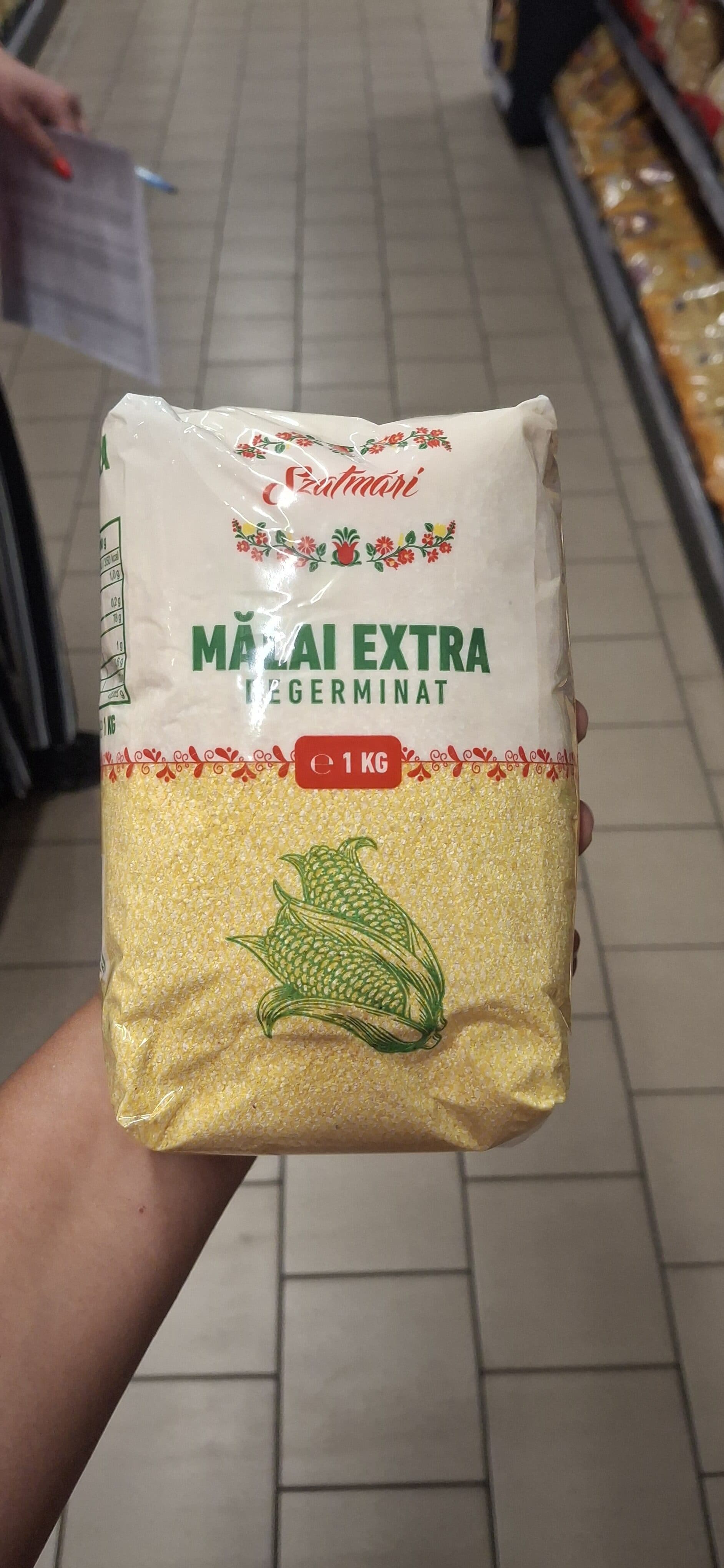 Faina mălai 1kg szatmari packshot